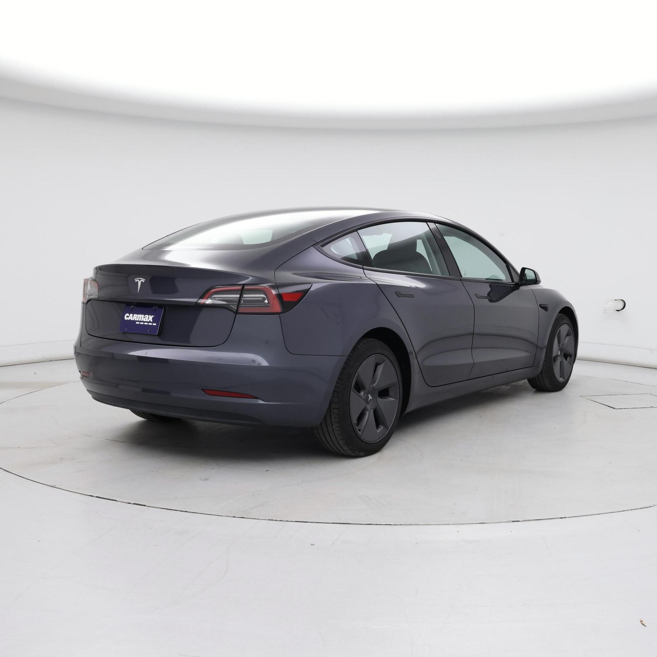 Thumbnail: 2023 Tesla Model 3 - 8