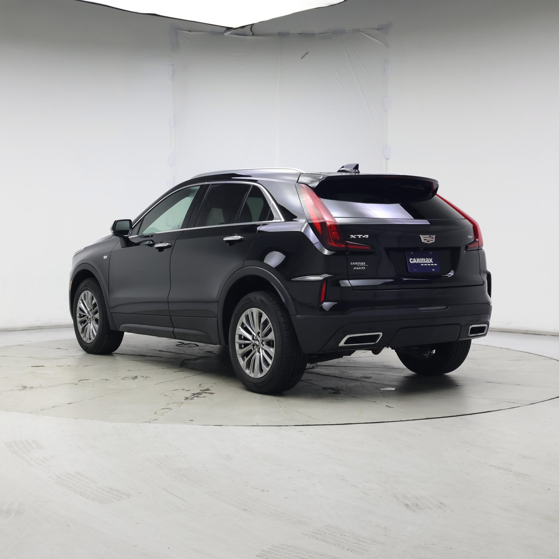 Thumbnail: 2024 Cadillac XT4 - 2