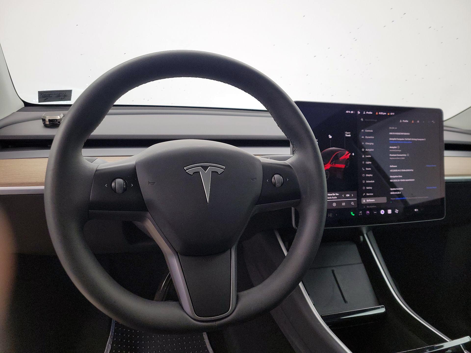 Thumbnail: 2021 Tesla Model Y - 10