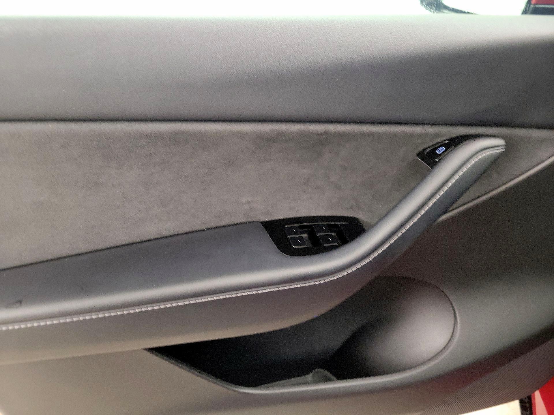 Thumbnail: 2021 Tesla Model Y - 12