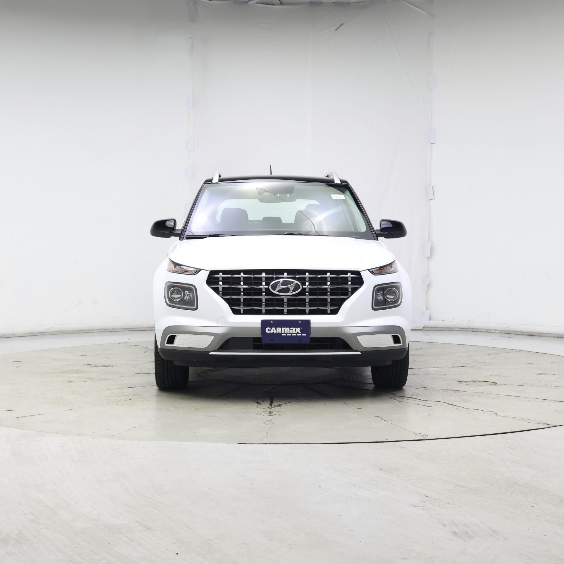 Thumbnail: 2023 Hyundai Venue - 5