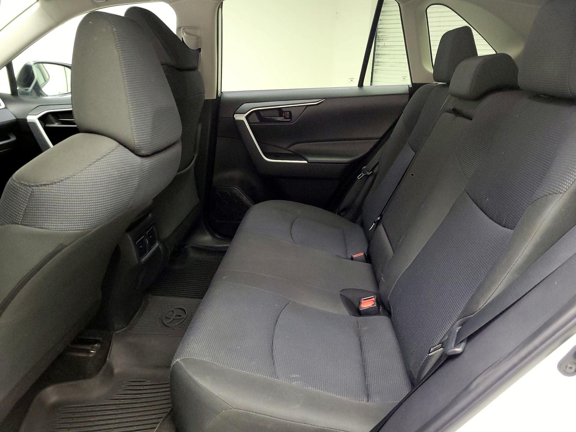 Thumbnail: 2023 Toyota RAV4 - 19