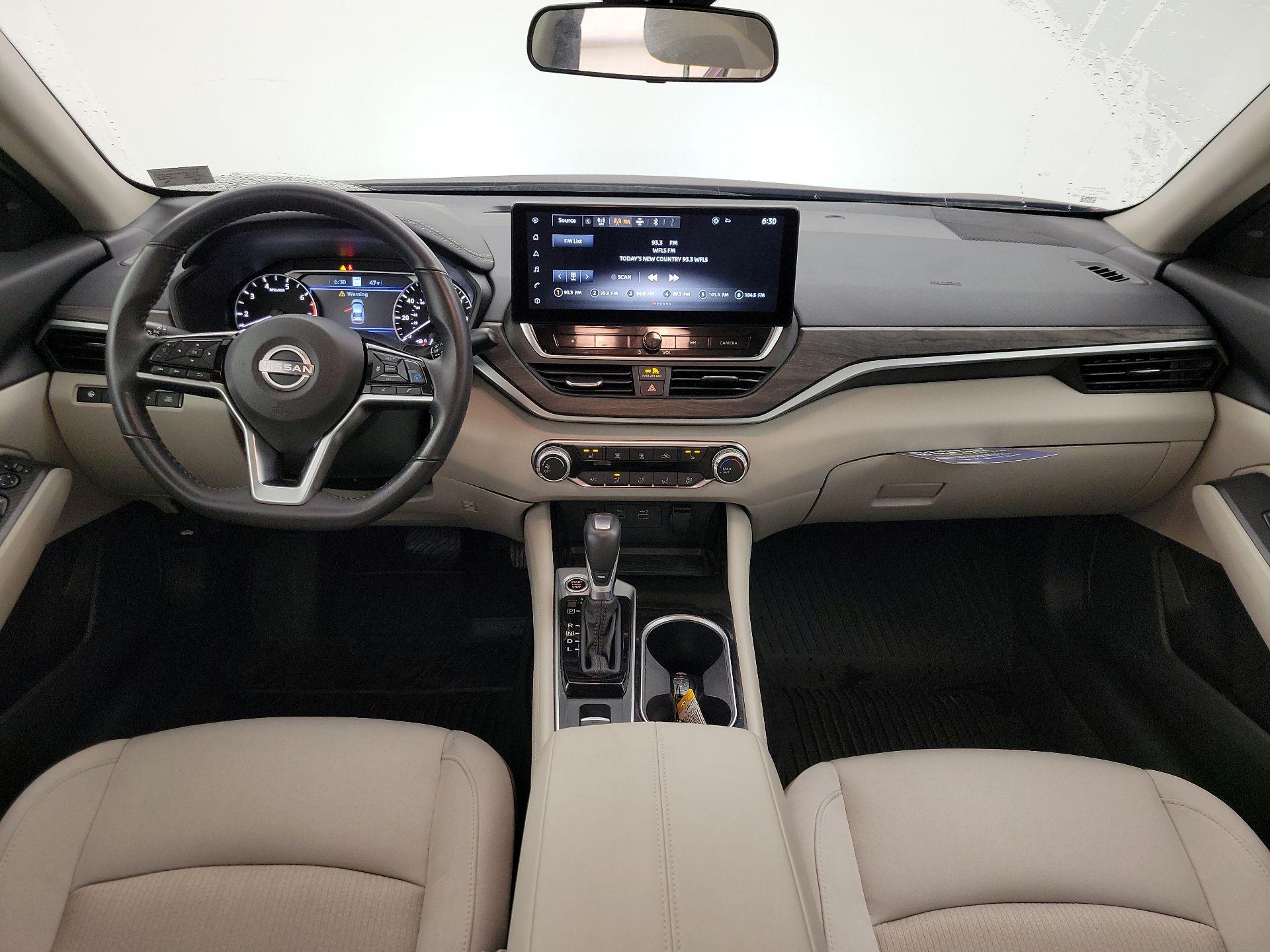 Thumbnail: 2024 Nissan Altima - 9