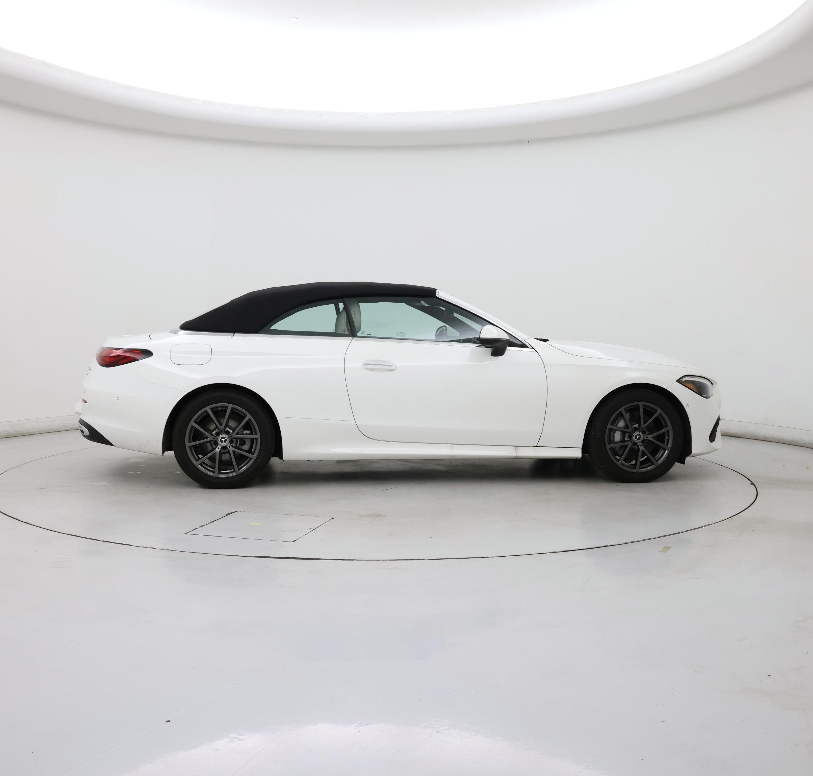 Thumbnail: 2024 Mercedes-Benz CLE - 7