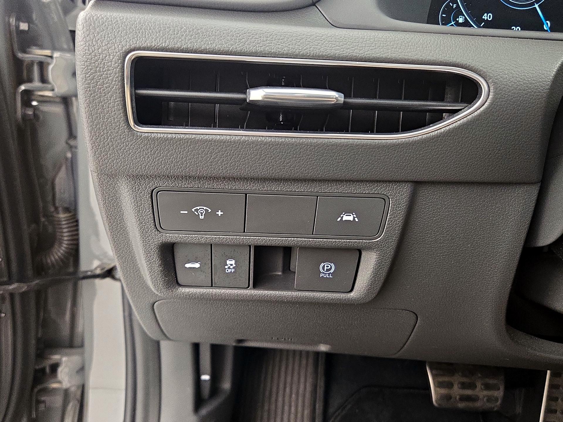 Thumbnail: 2020 Hyundai Sonata - 13