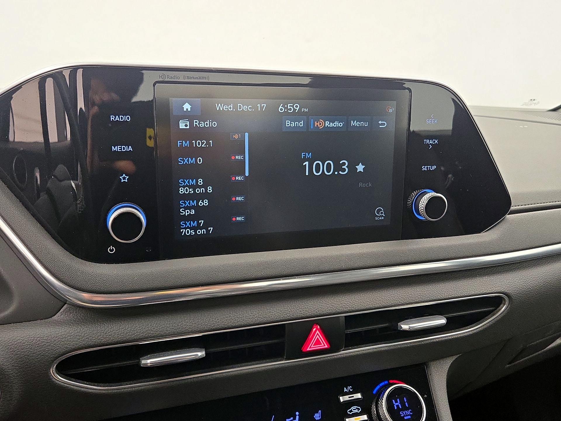 Thumbnail: 2020 Hyundai Sonata - 15