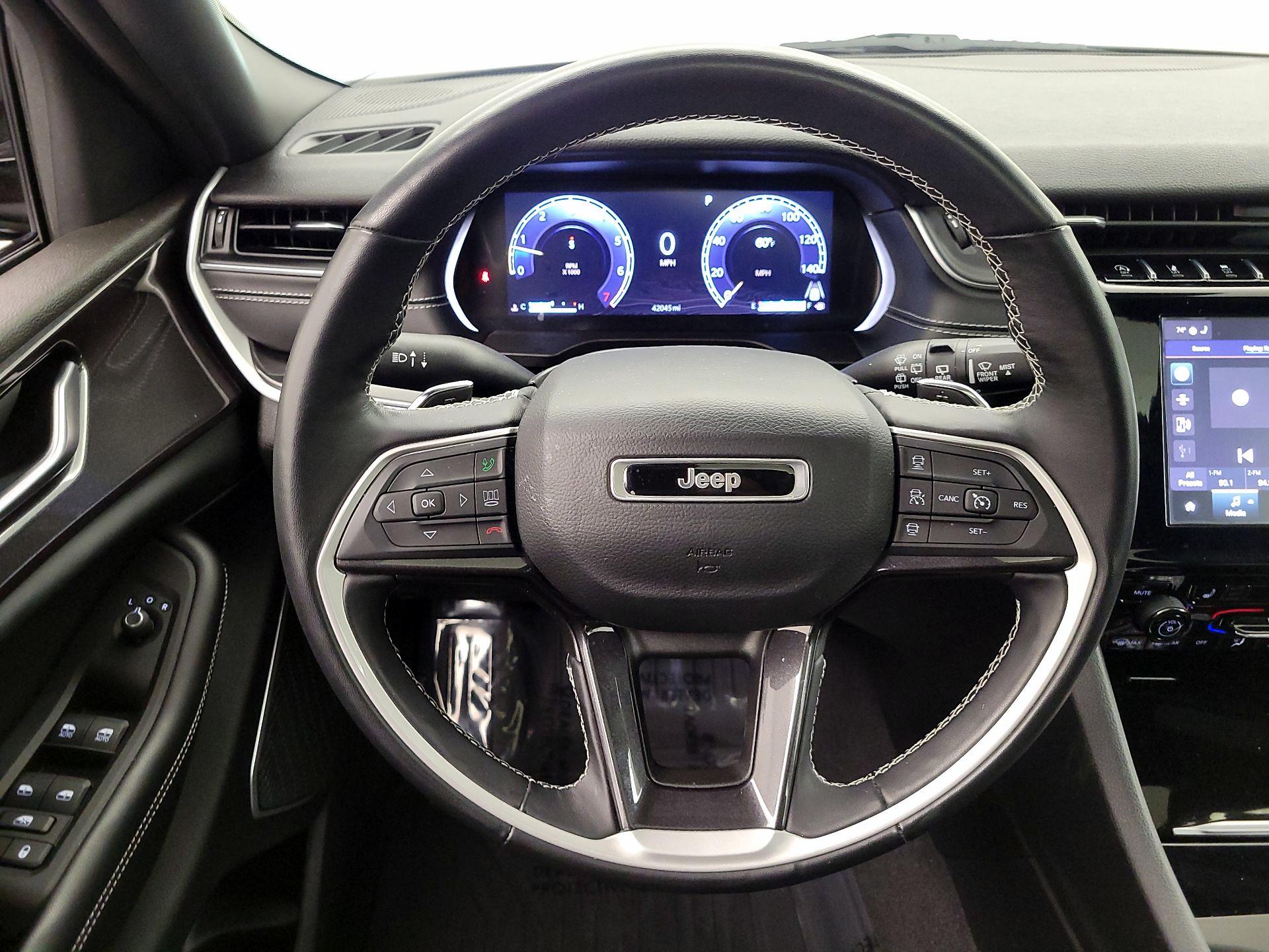 Thumbnail: 2022 Jeep Grand Cherokee - 10