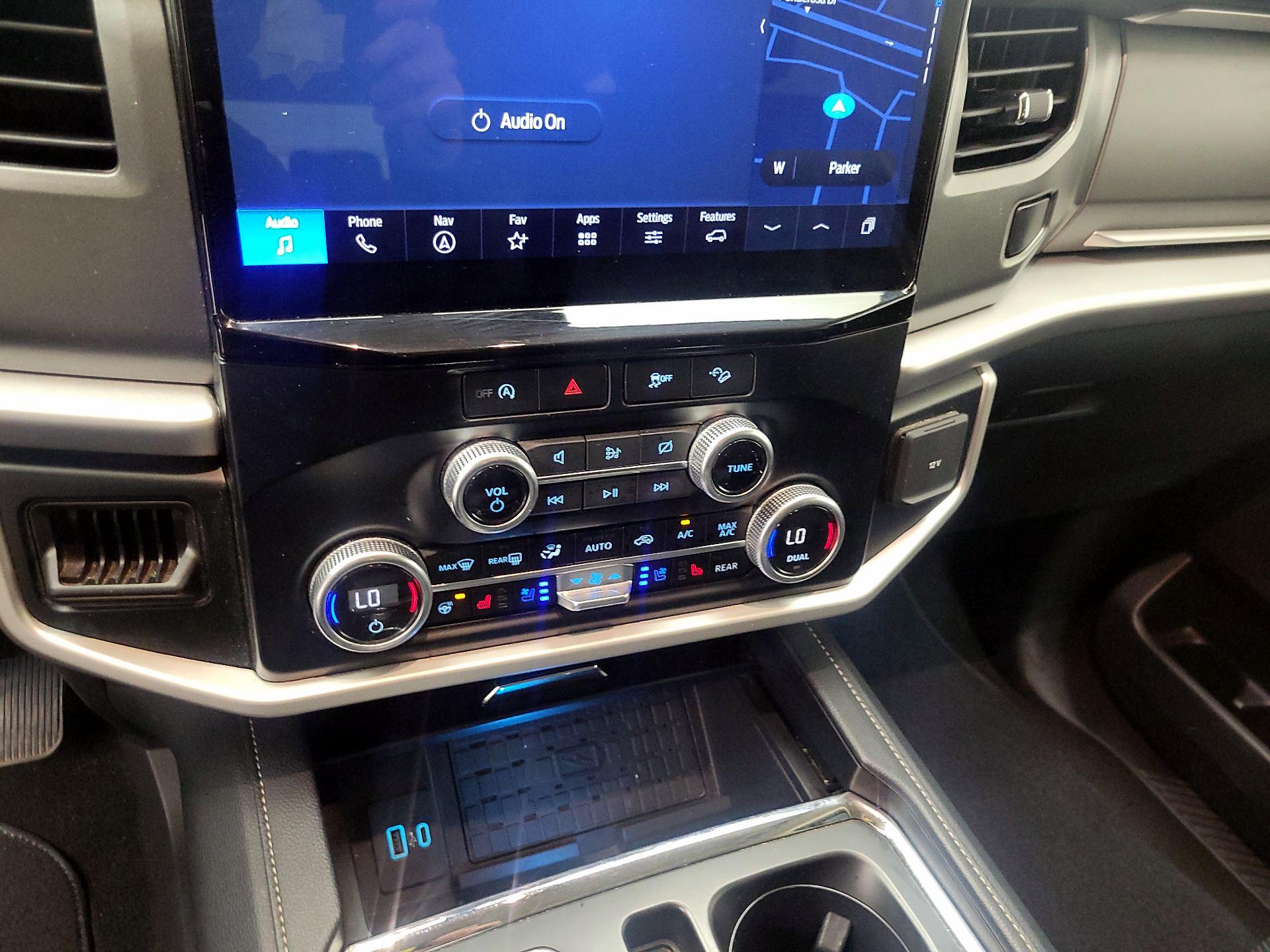 Thumbnail: 2024 Ford Expedition - 17