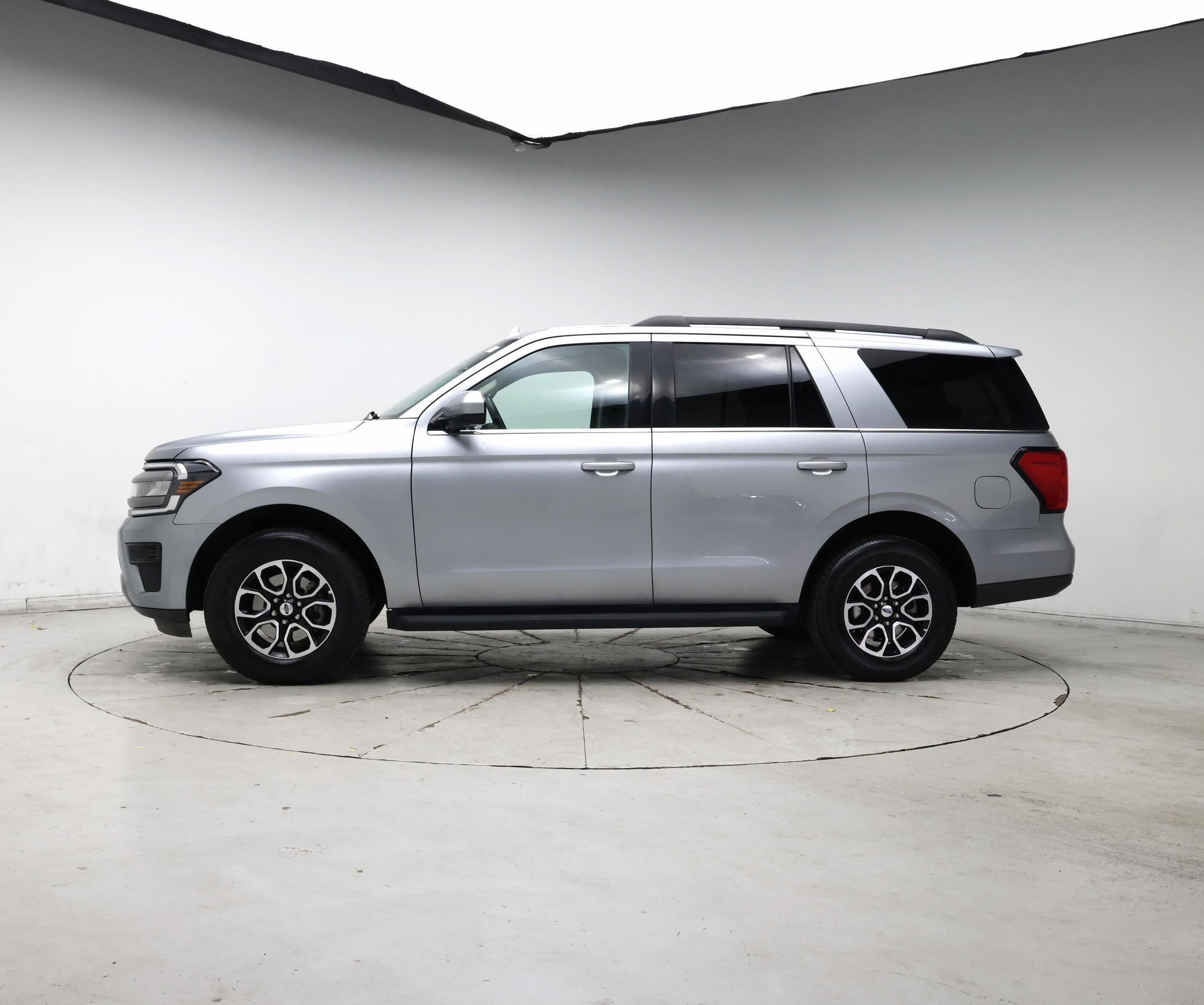 Thumbnail: 2024 Ford Expedition - 3