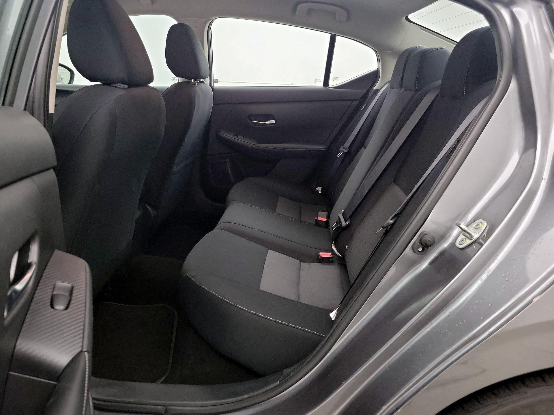 Thumbnail: 2023 Nissan Sentra - 19