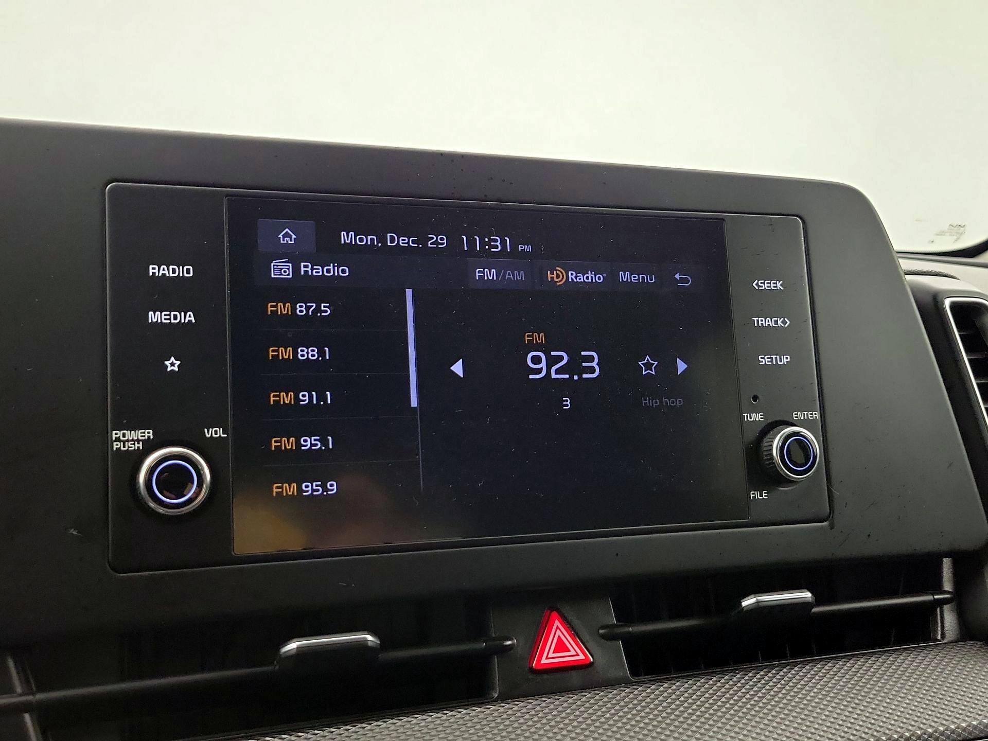 Thumbnail: 2023 Kia Sportage - 15