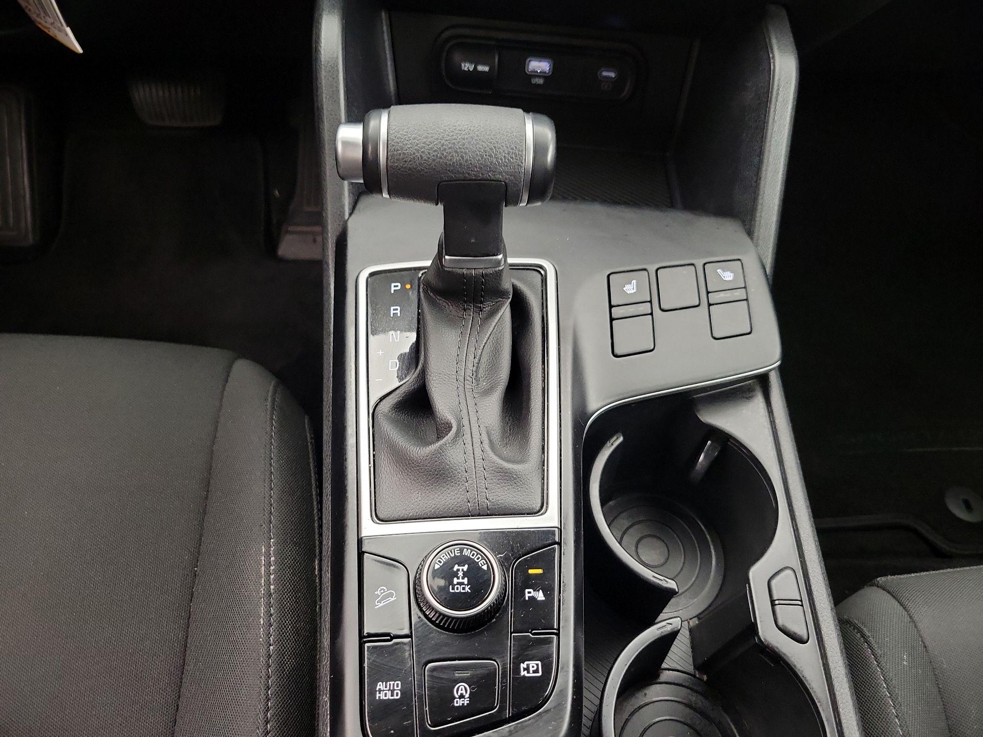 Thumbnail: 2023 Kia Sportage - 17