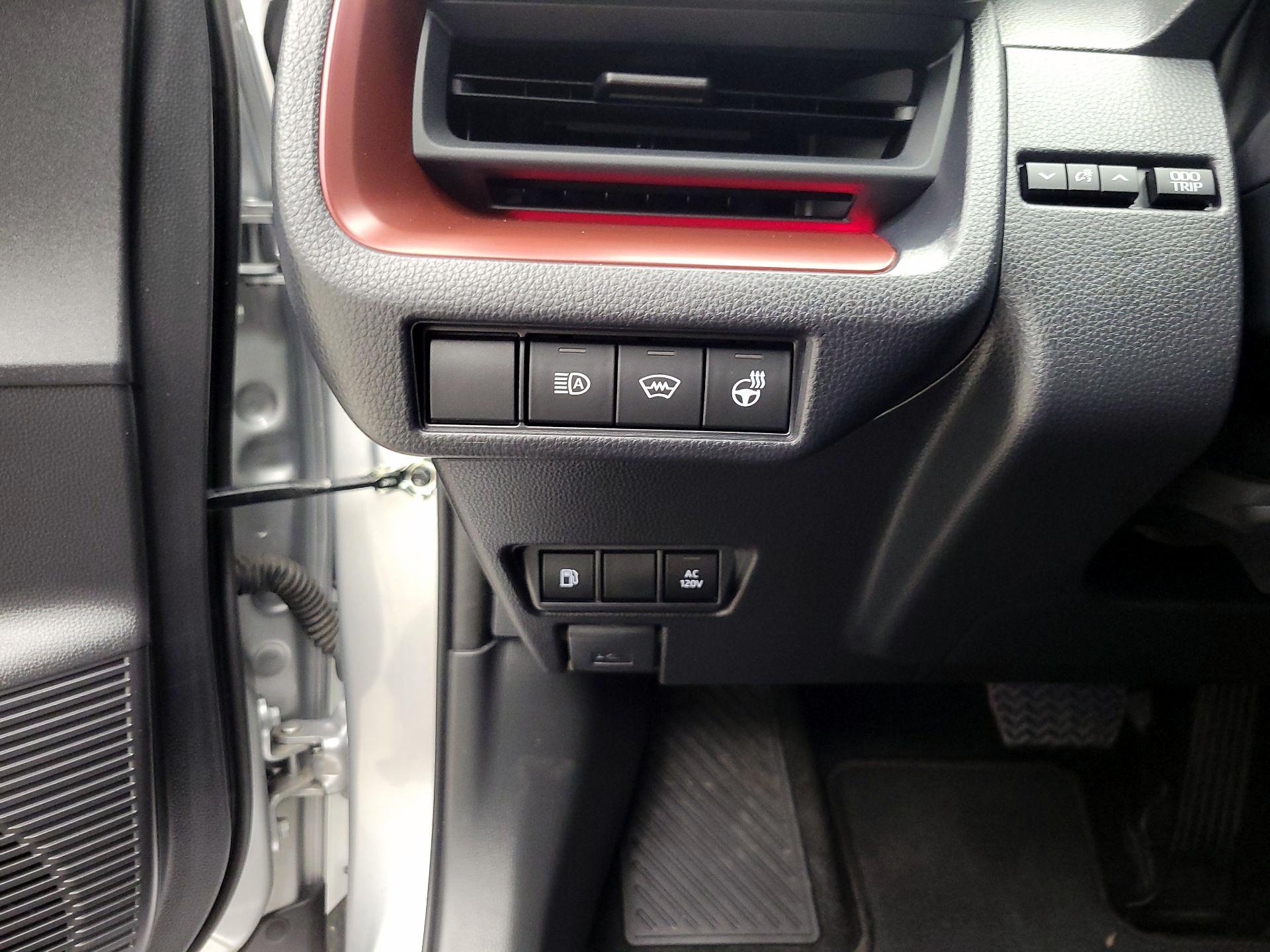 Thumbnail: 2024 Toyota Prius Prime - 13