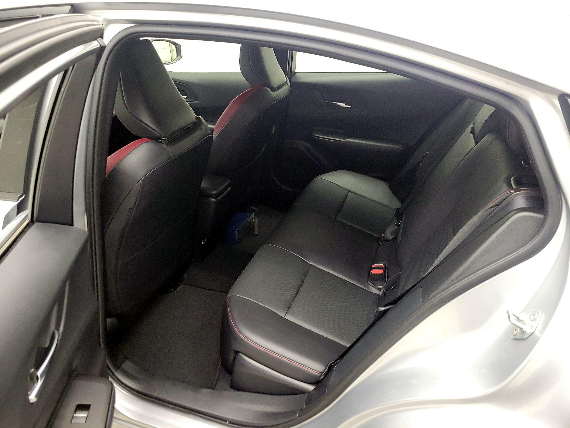 Thumbnail: 2024 Toyota Prius Prime - 19