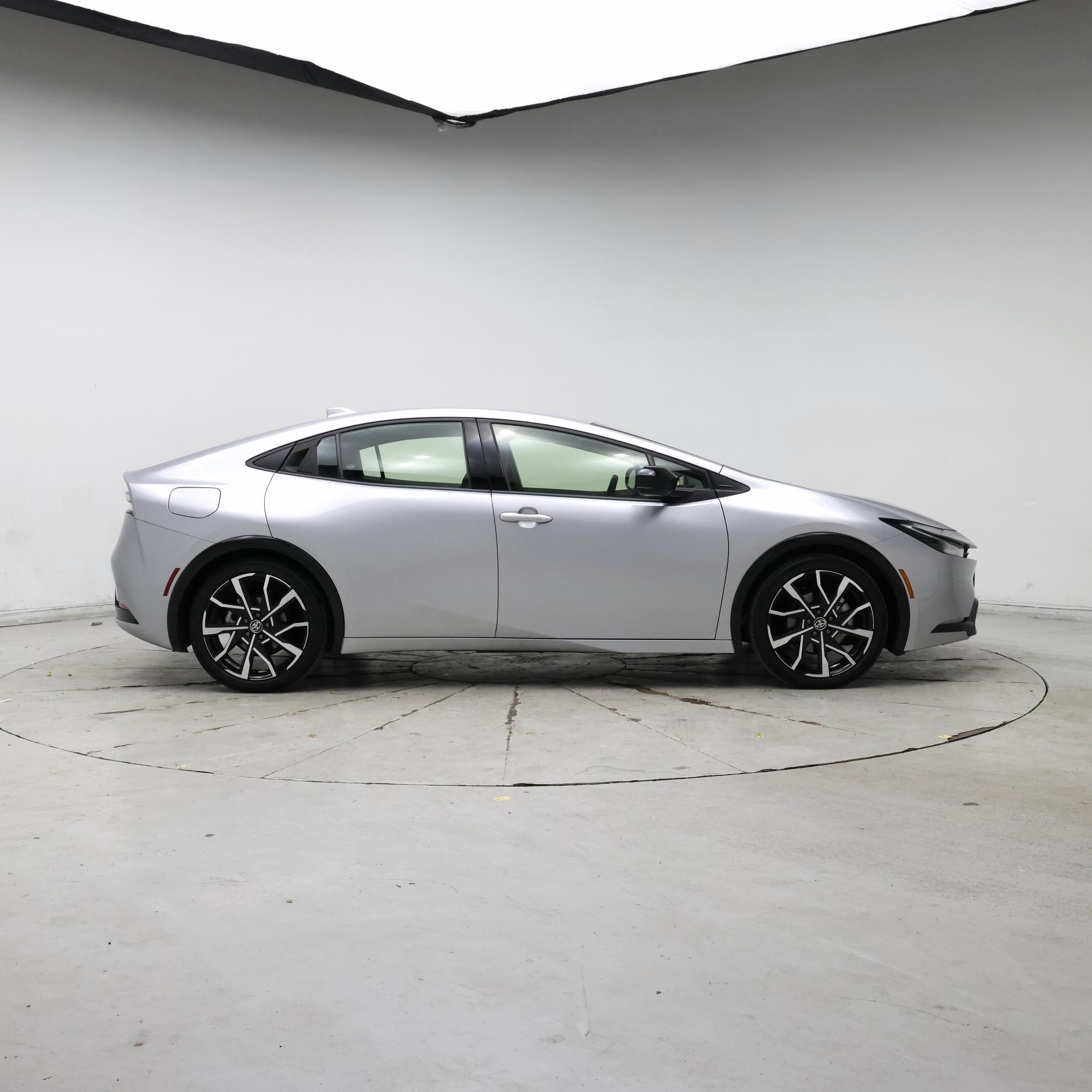 Thumbnail: 2024 Toyota Prius Prime - 7