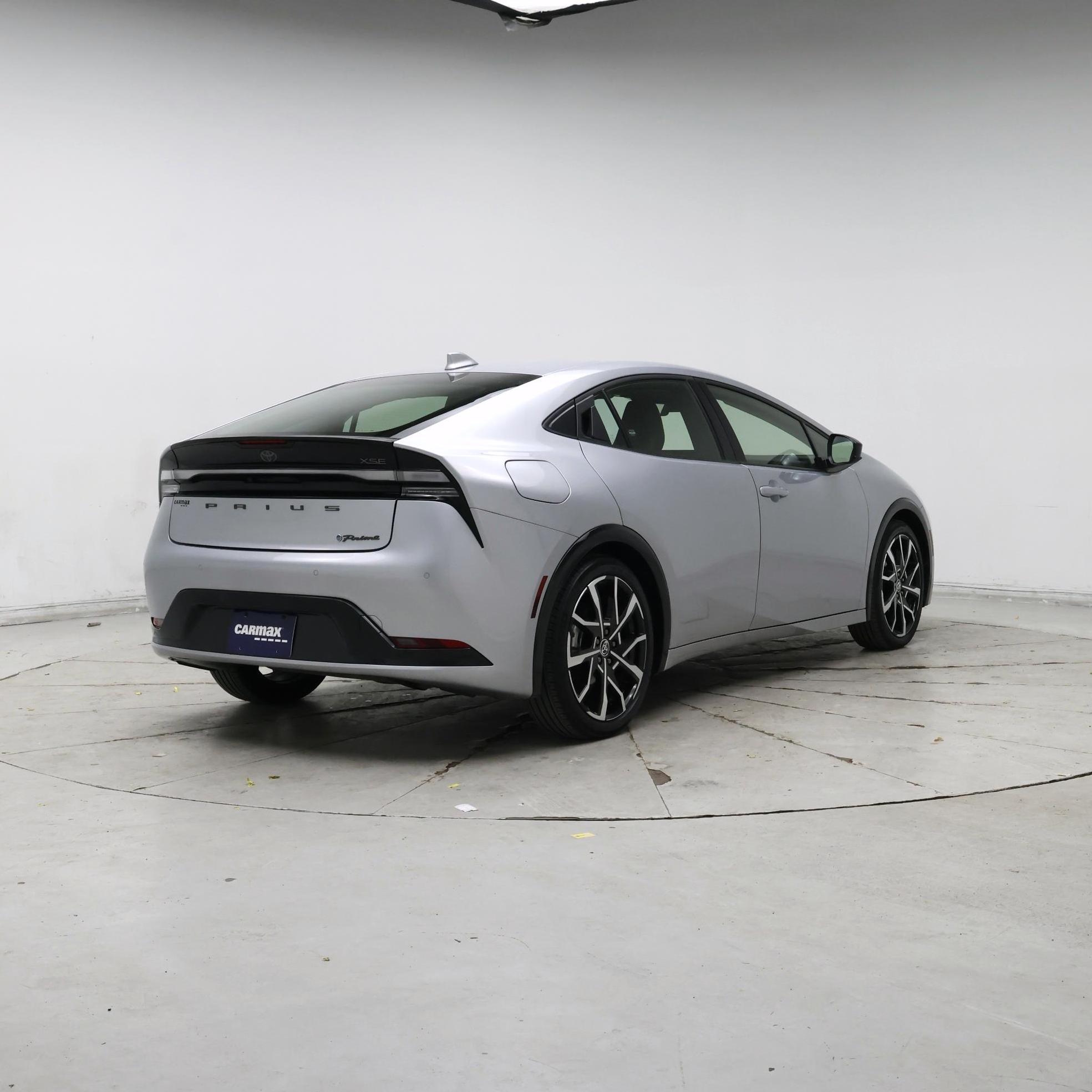 Thumbnail: 2024 Toyota Prius Prime - 8