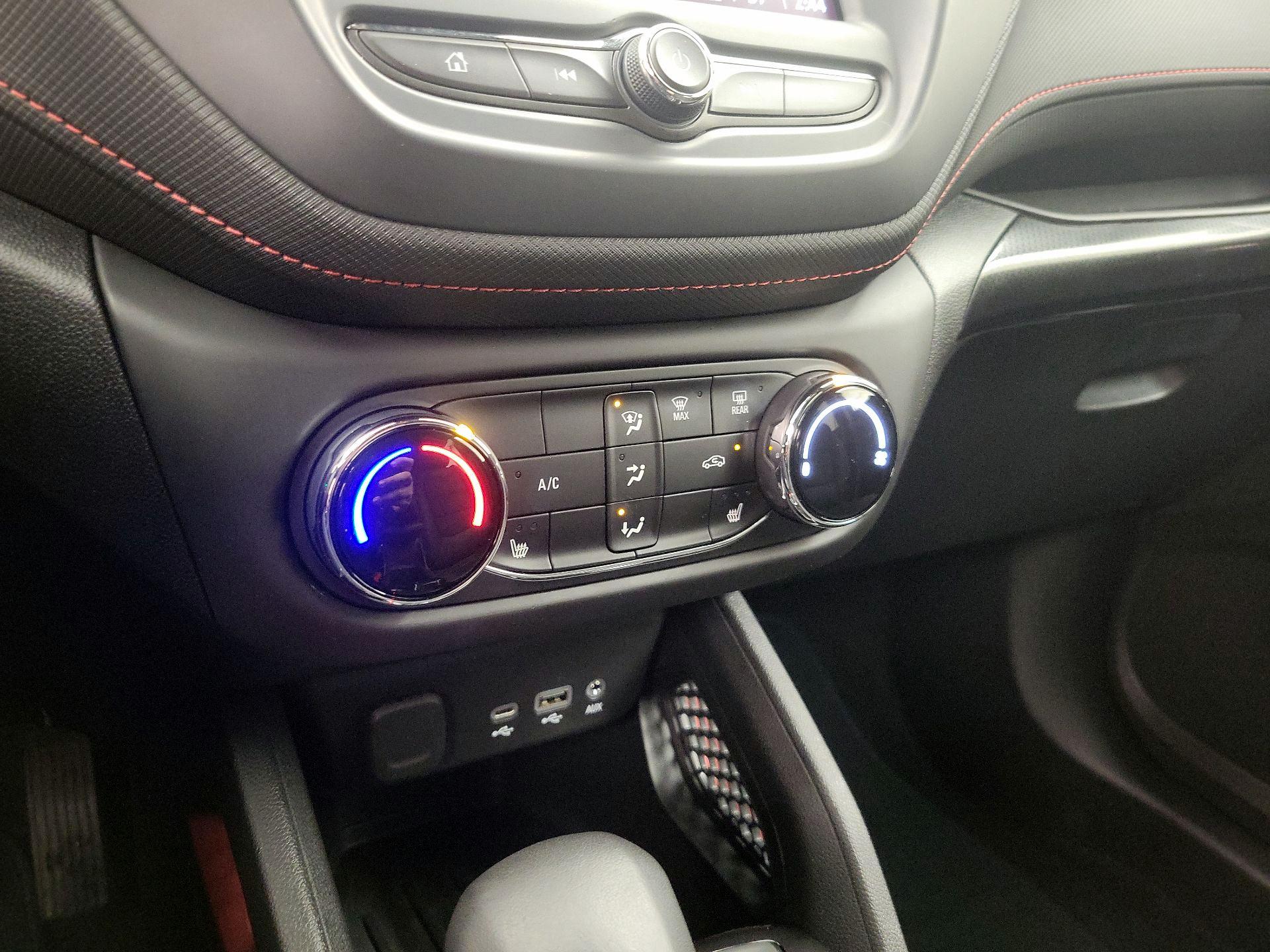 Thumbnail: 2023 Chevrolet TrailBlazer - 16