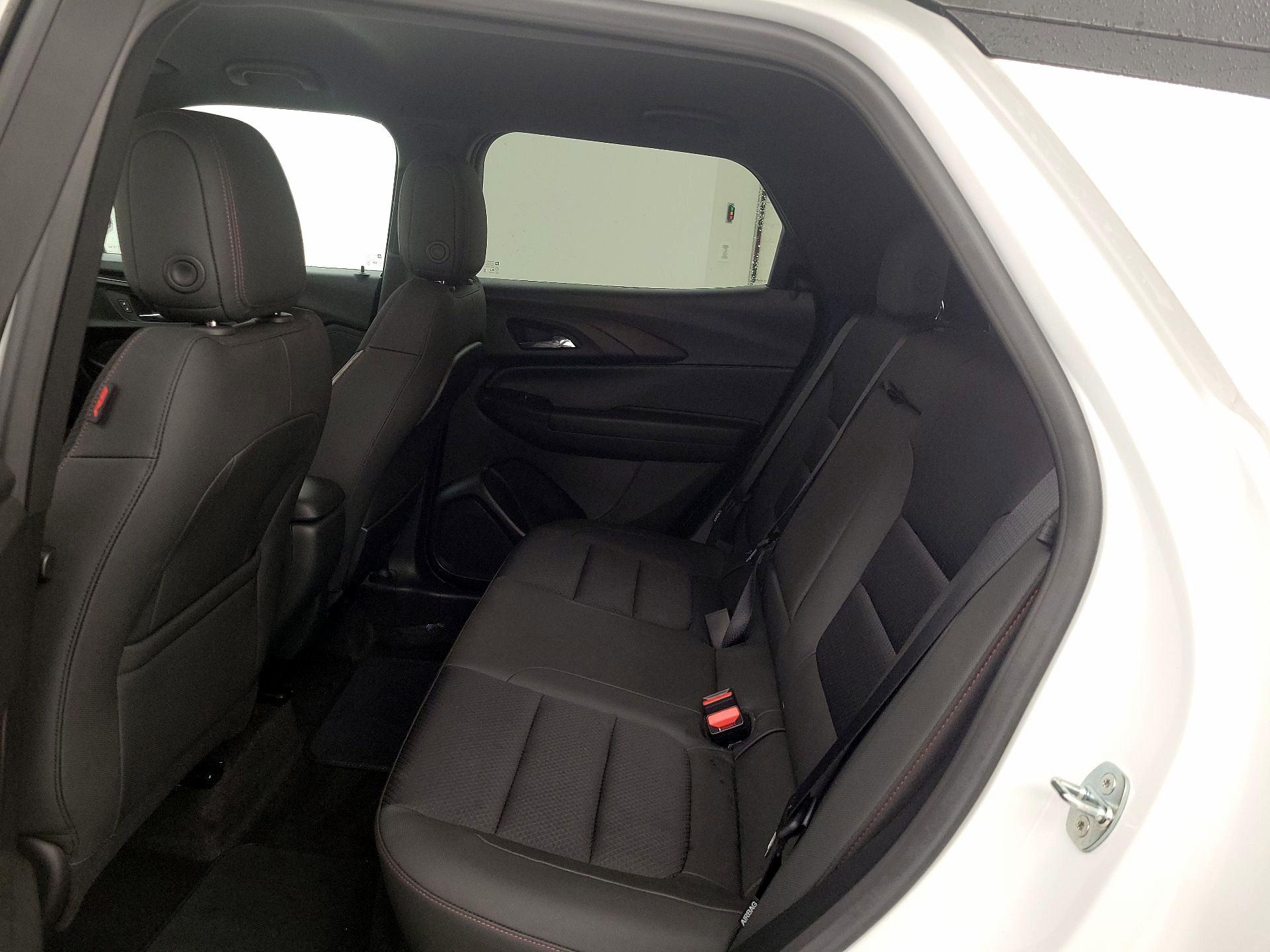 Thumbnail: 2023 Chevrolet TrailBlazer - 19