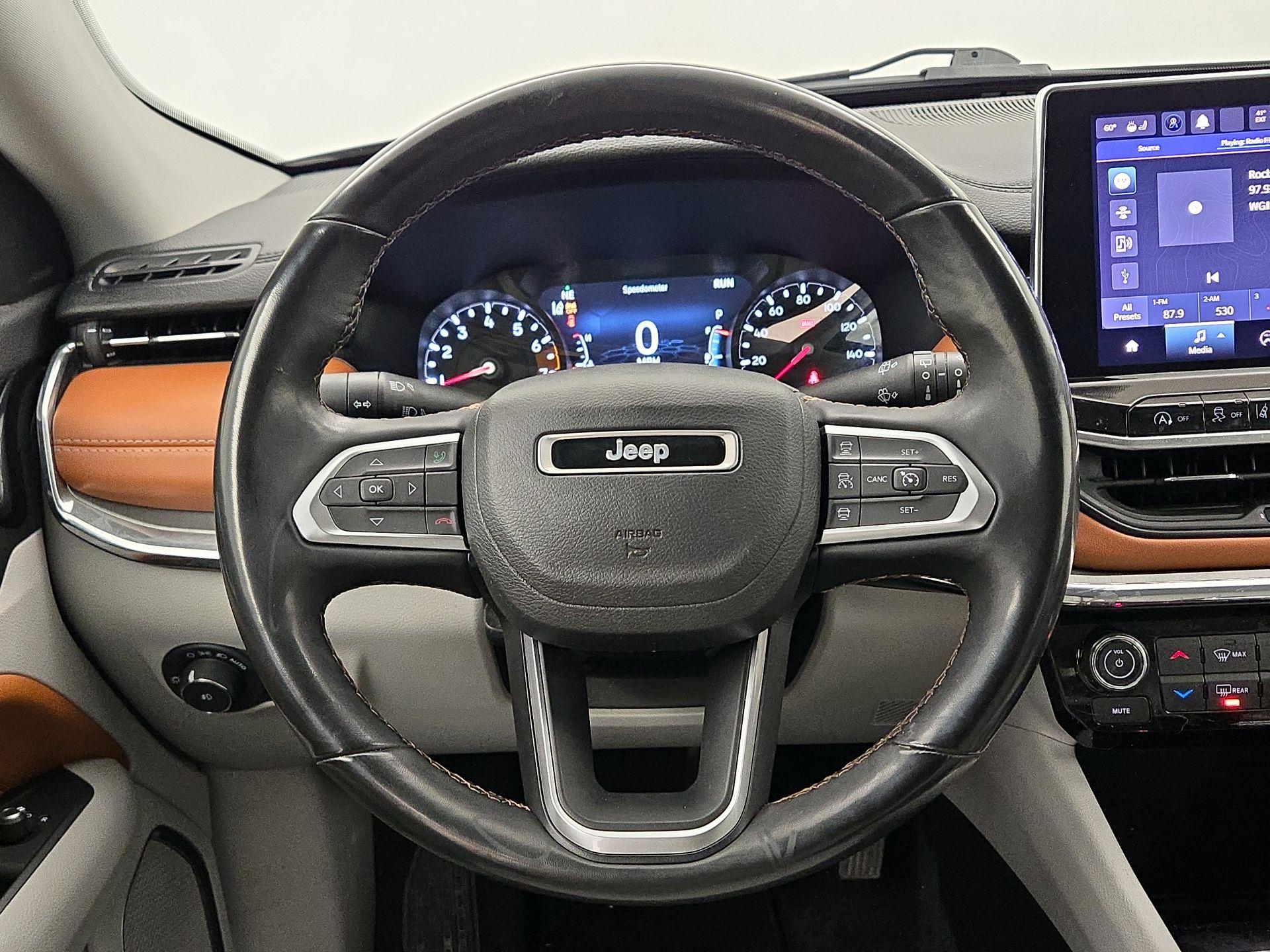 Thumbnail: 2022 Jeep Compass - 10