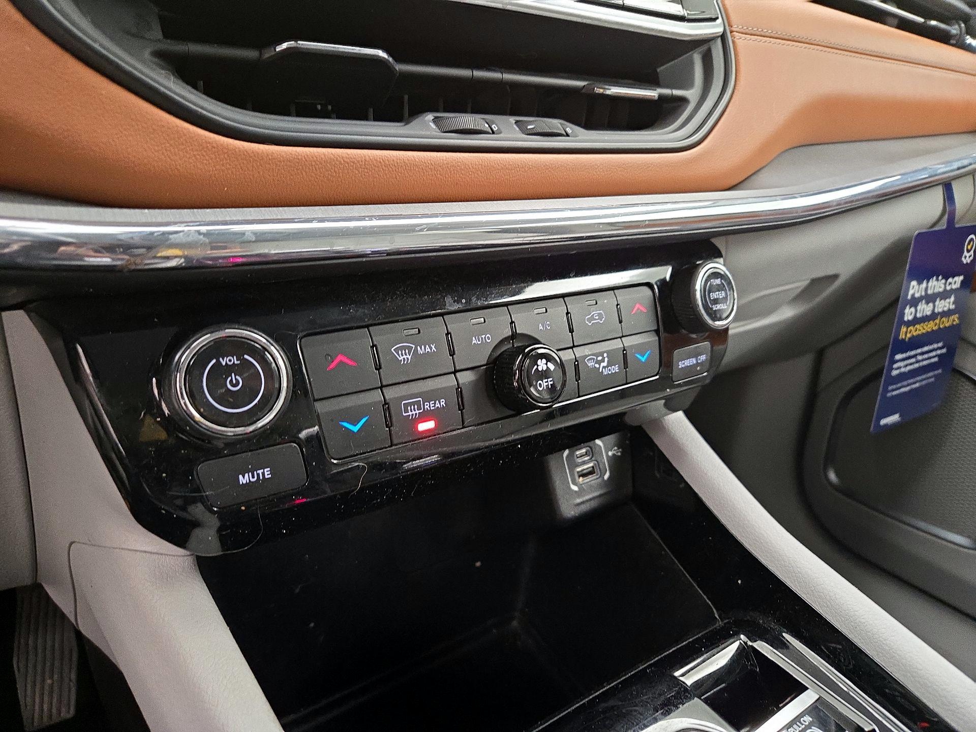 Thumbnail: 2022 Jeep Compass - 16