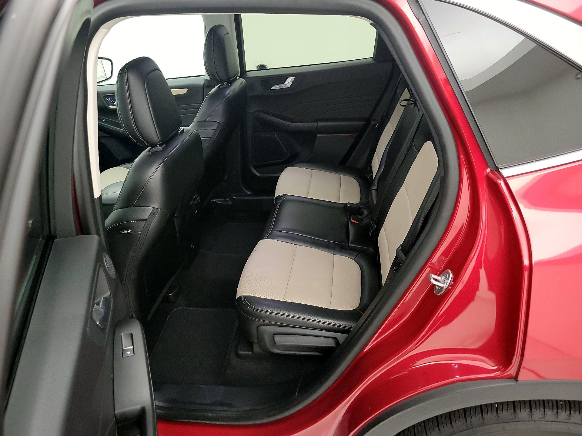 Thumbnail: 2021 Ford Escape - 19