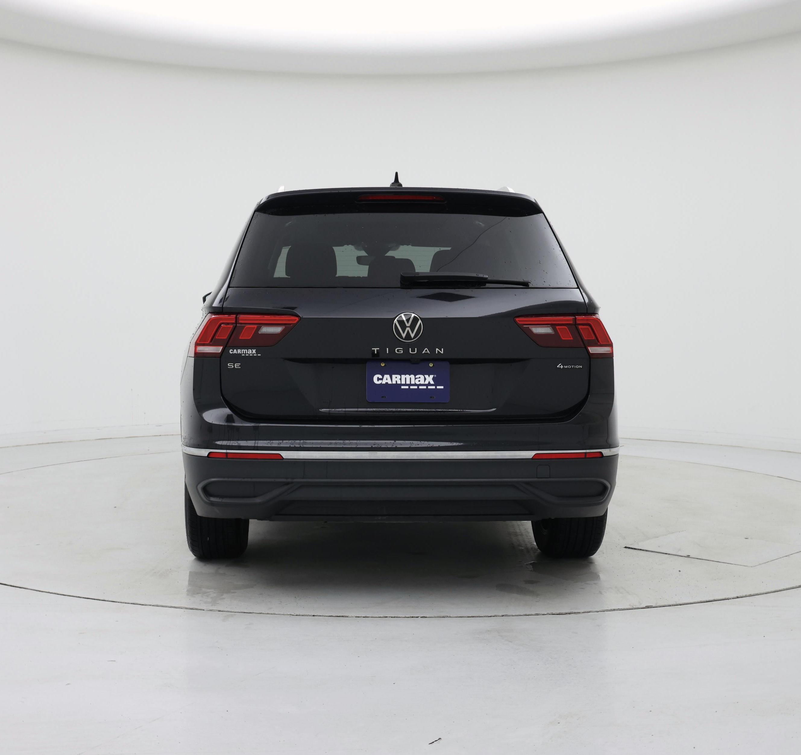 Thumbnail: 2023 Volkswagen Tiguan - 6