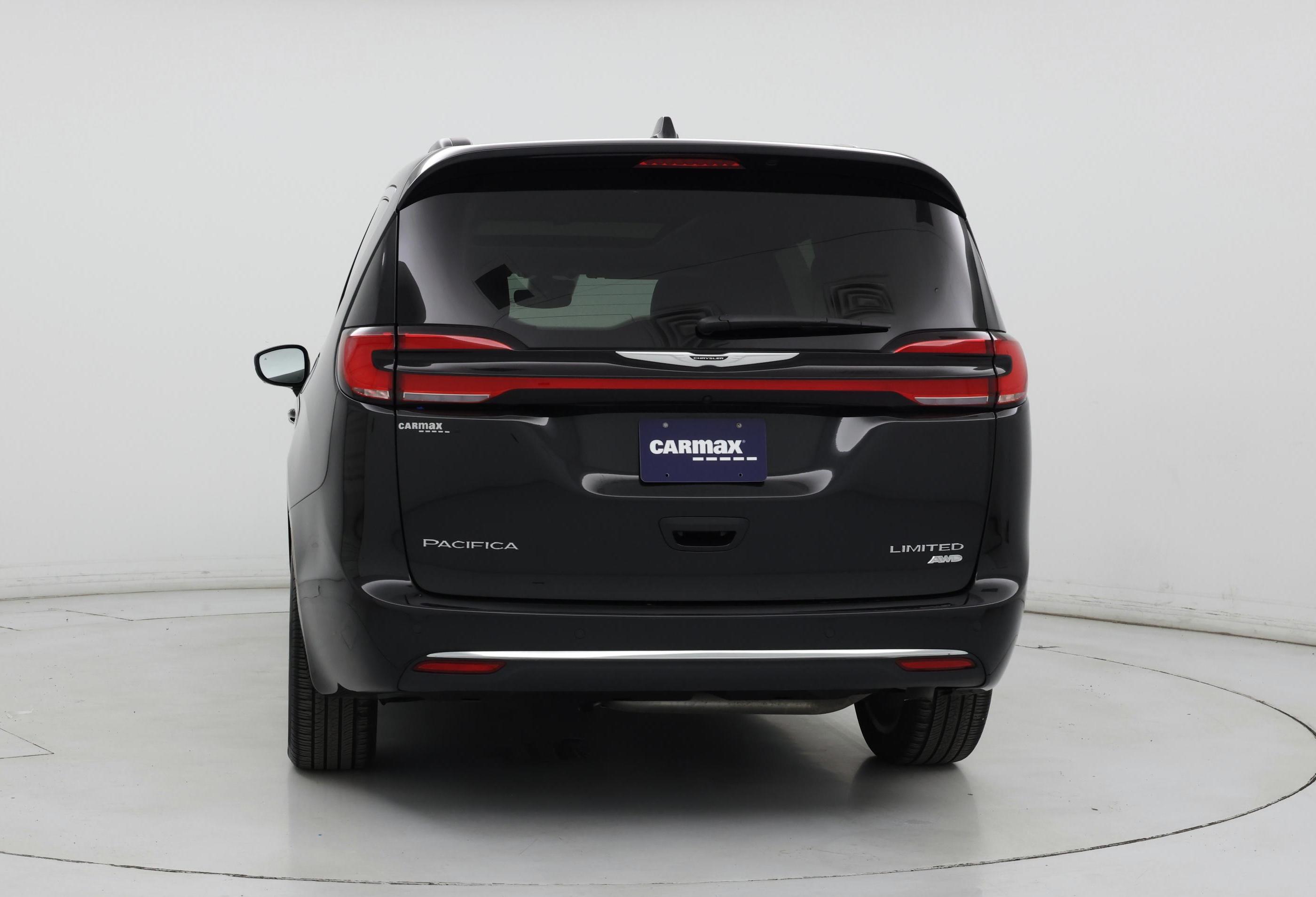 Thumbnail: 2022 Chrysler Pacifica - 6