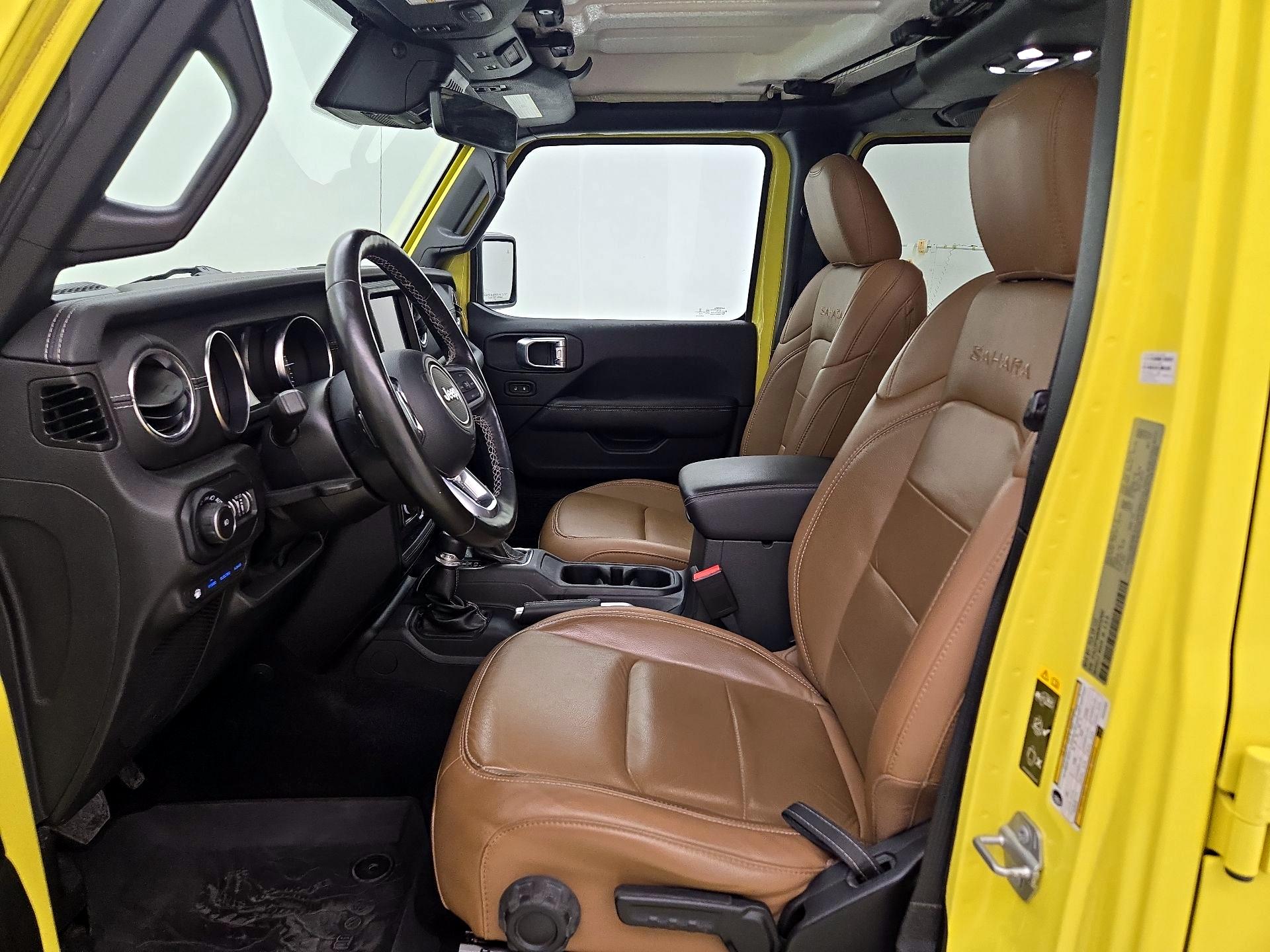 Thumbnail: 2022 Jeep Wrangler - 11