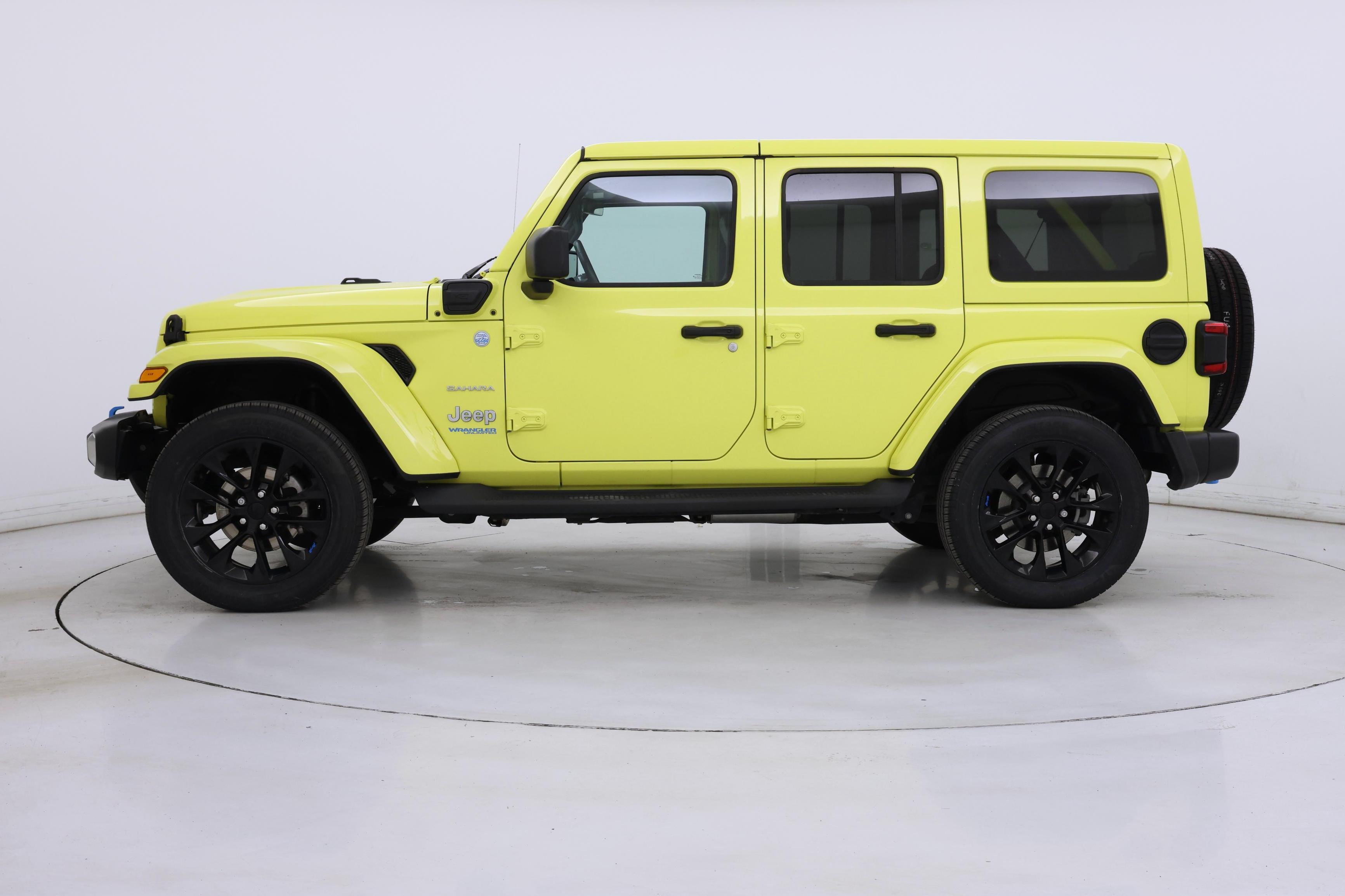 Thumbnail: 2022 Jeep Wrangler - 3