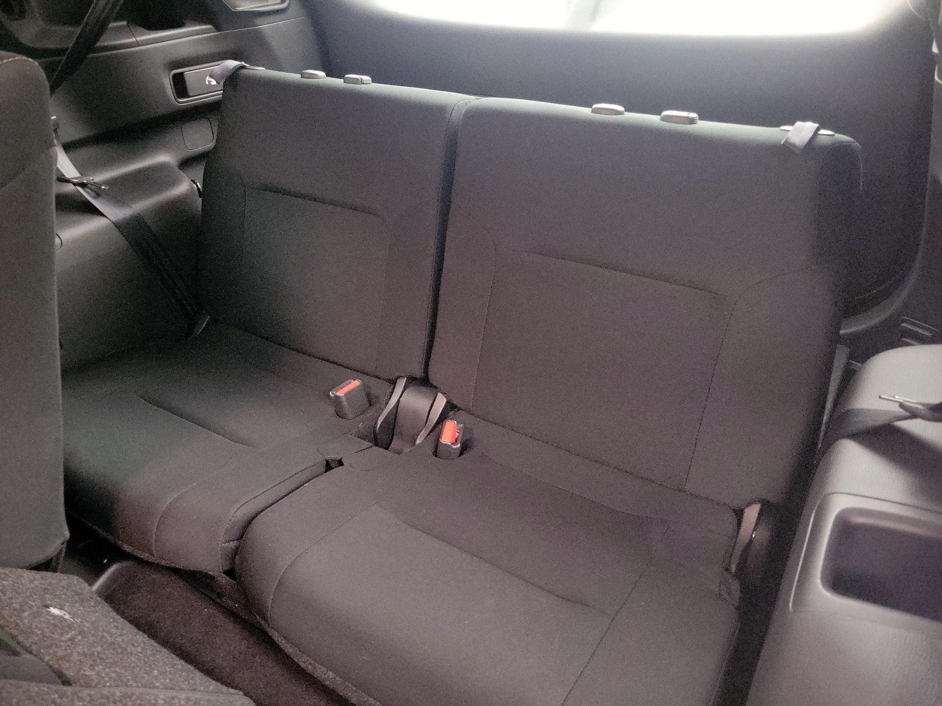 Thumbnail: 2022 Mitsubishi Outlander - 20