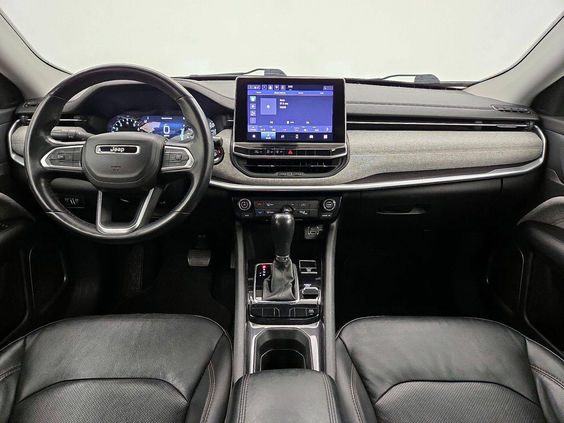 Thumbnail: 2022 Jeep Compass - 9