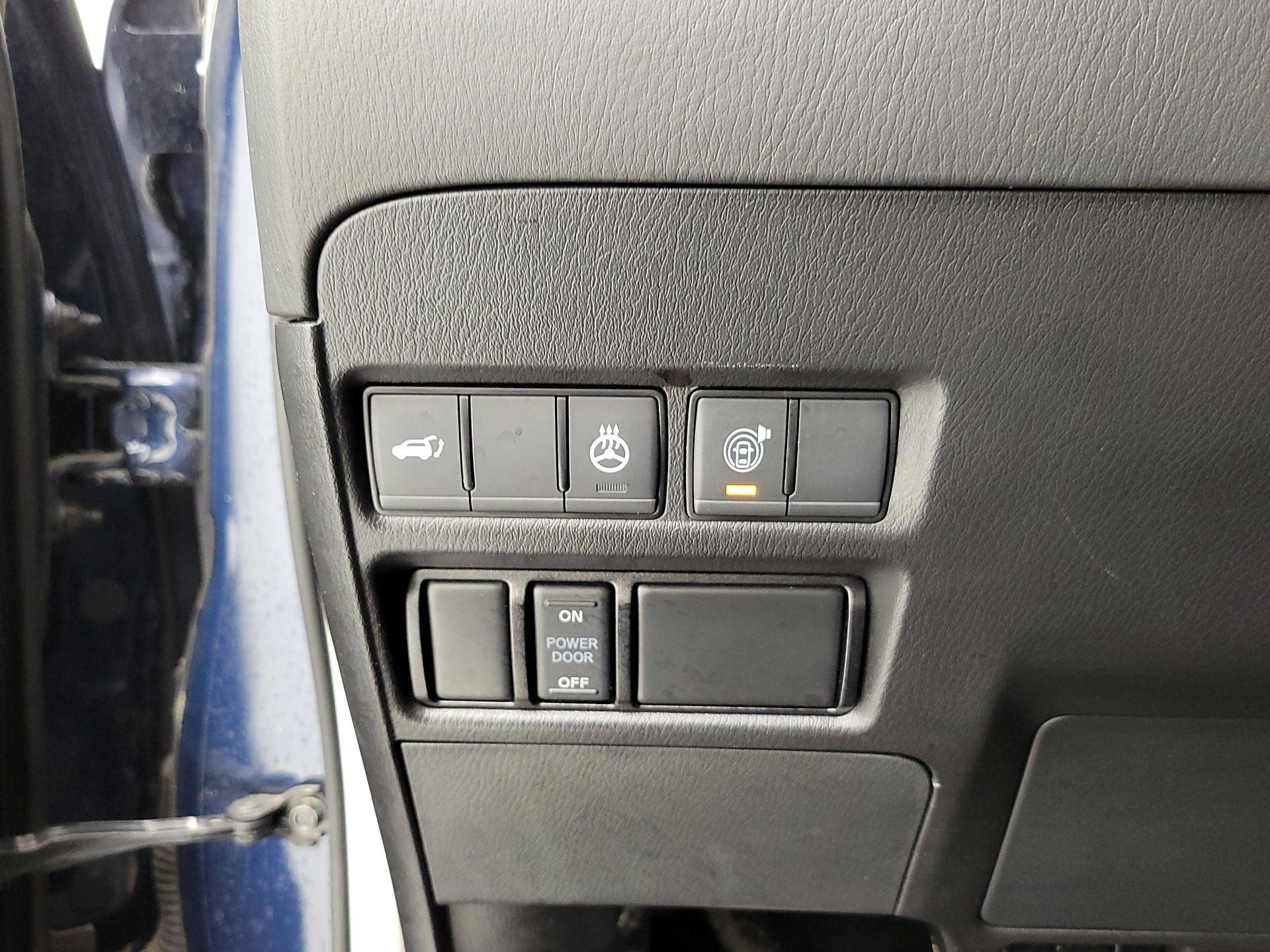 Thumbnail: 2024 INFINITI QX80 - 13