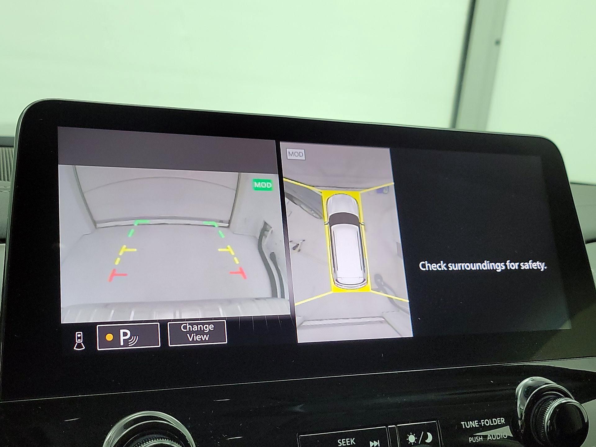 Thumbnail: 2024 INFINITI QX80 - 15