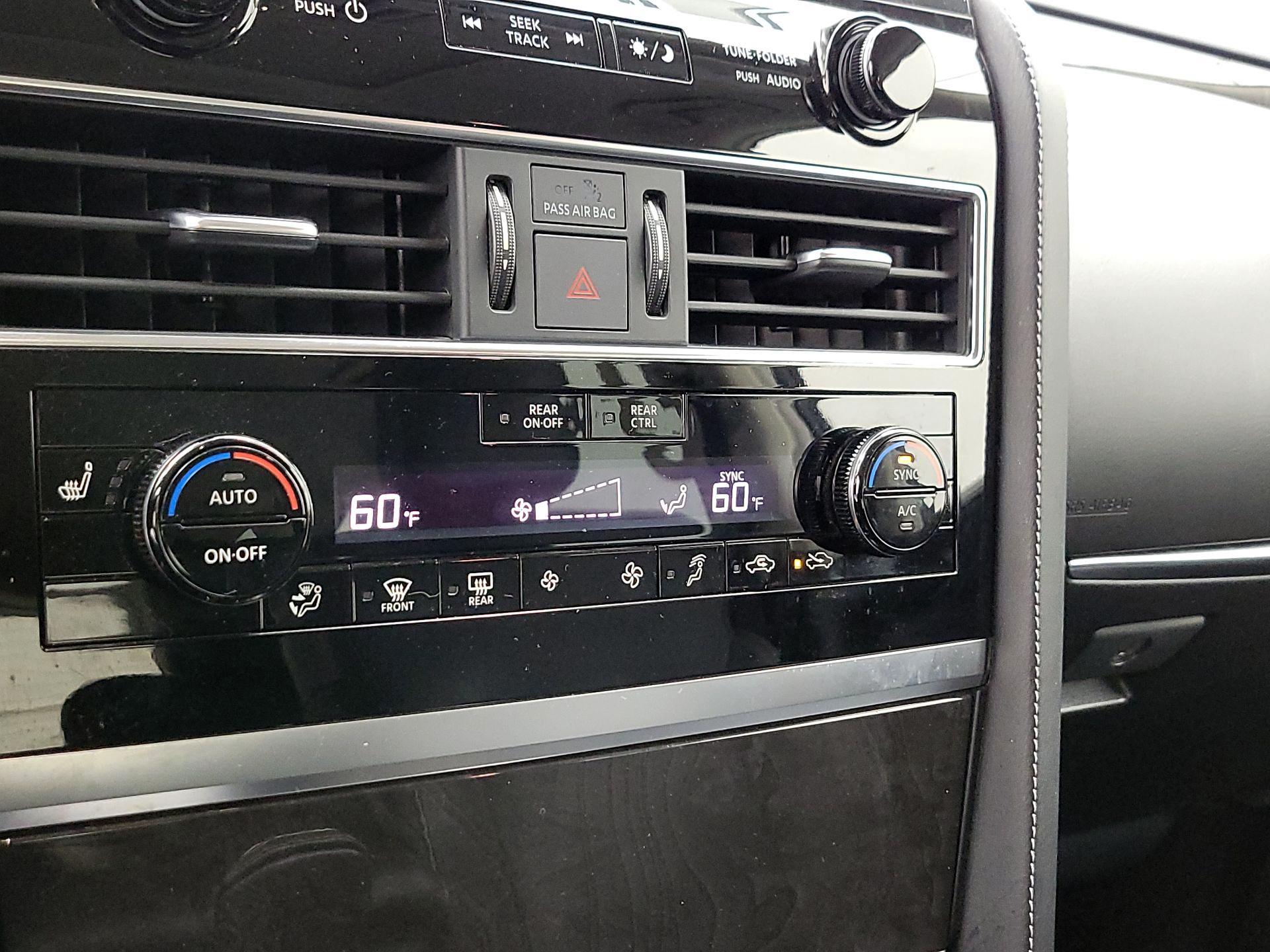 Thumbnail: 2024 INFINITI QX80 - 17