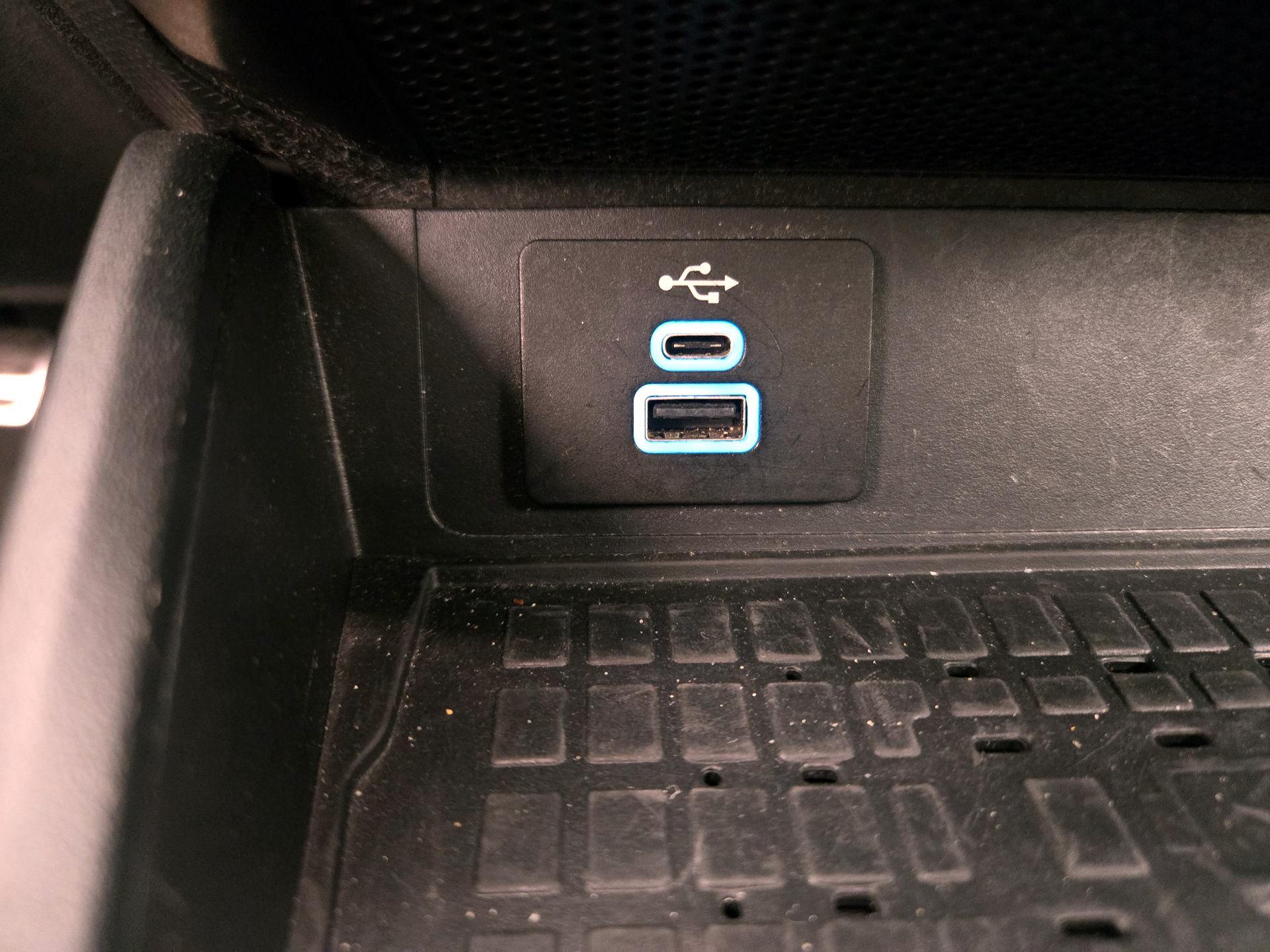 Thumbnail: 2024 Ford Mustang - 18