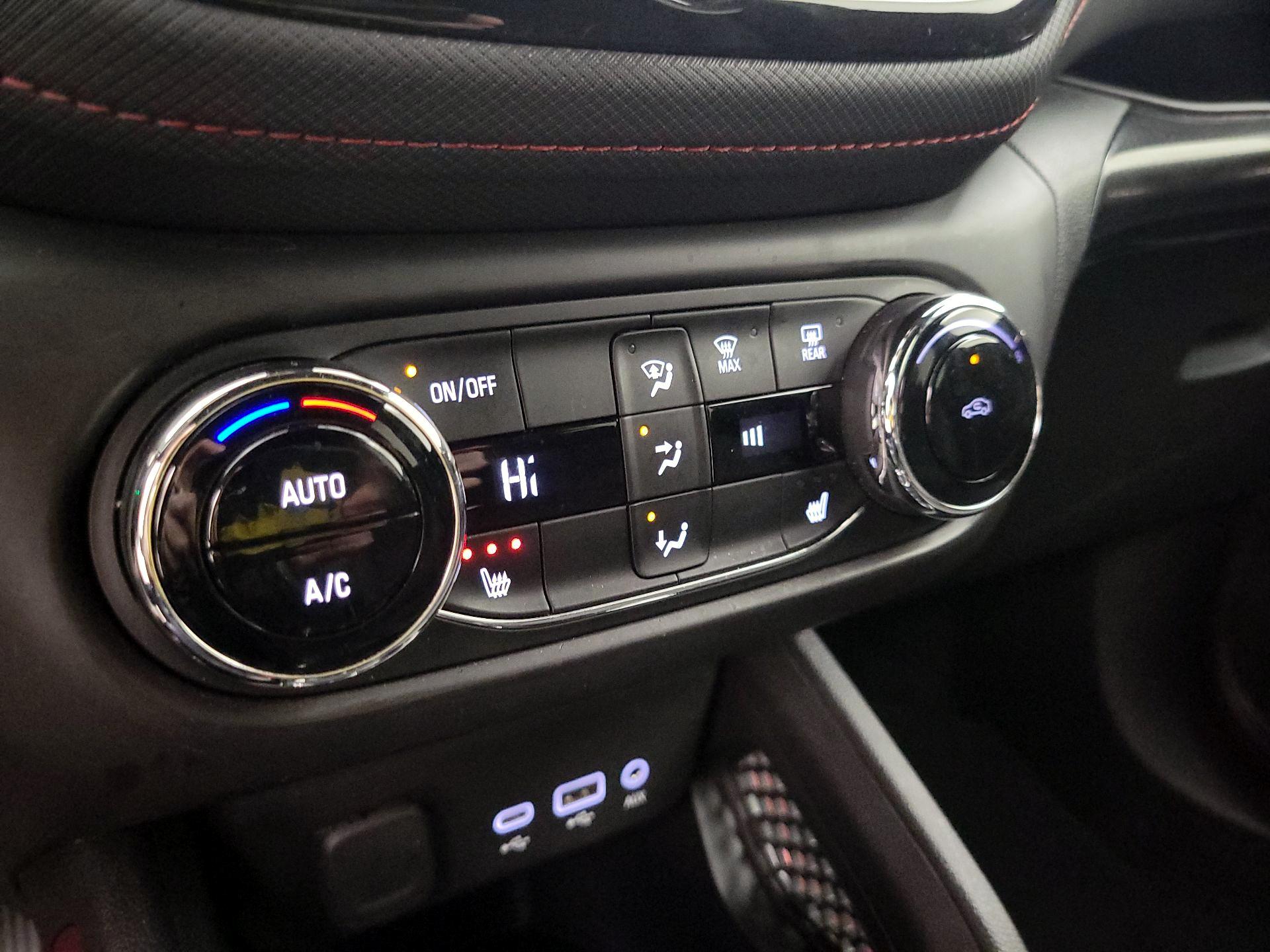 Thumbnail: 2023 Chevrolet TrailBlazer - 15