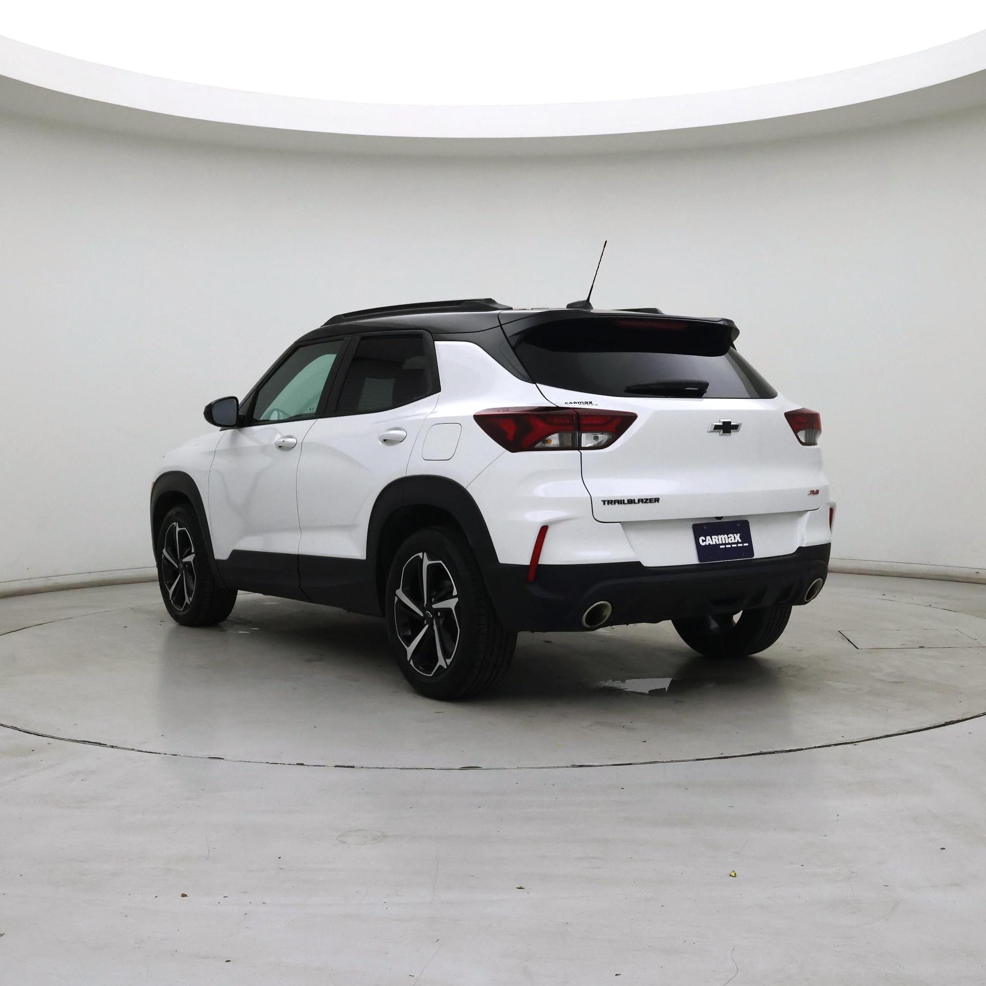 Thumbnail: 2023 Chevrolet TrailBlazer - 2