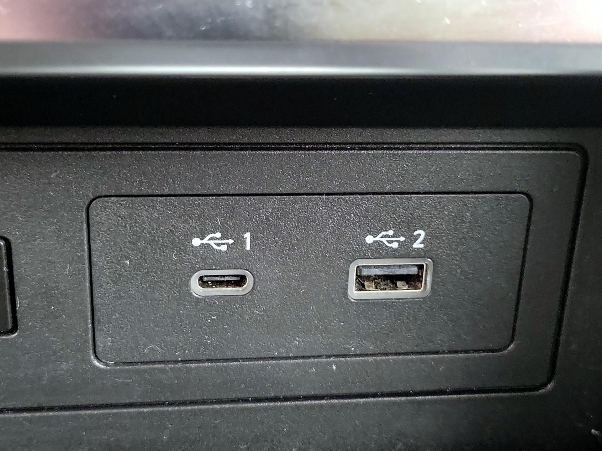 Thumbnail: 2024 INFINITI QX80 - 19