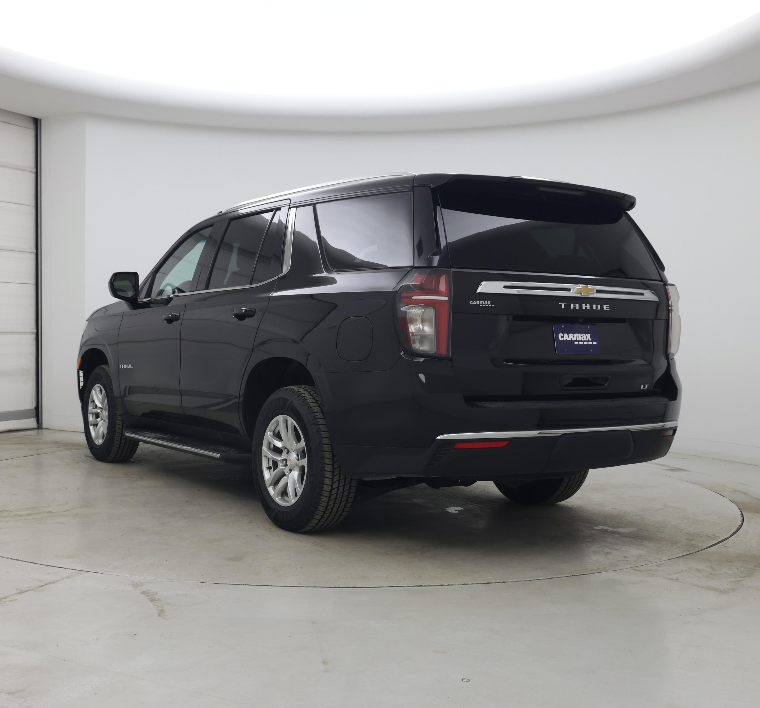 Thumbnail: 2024 Chevrolet Tahoe - 2