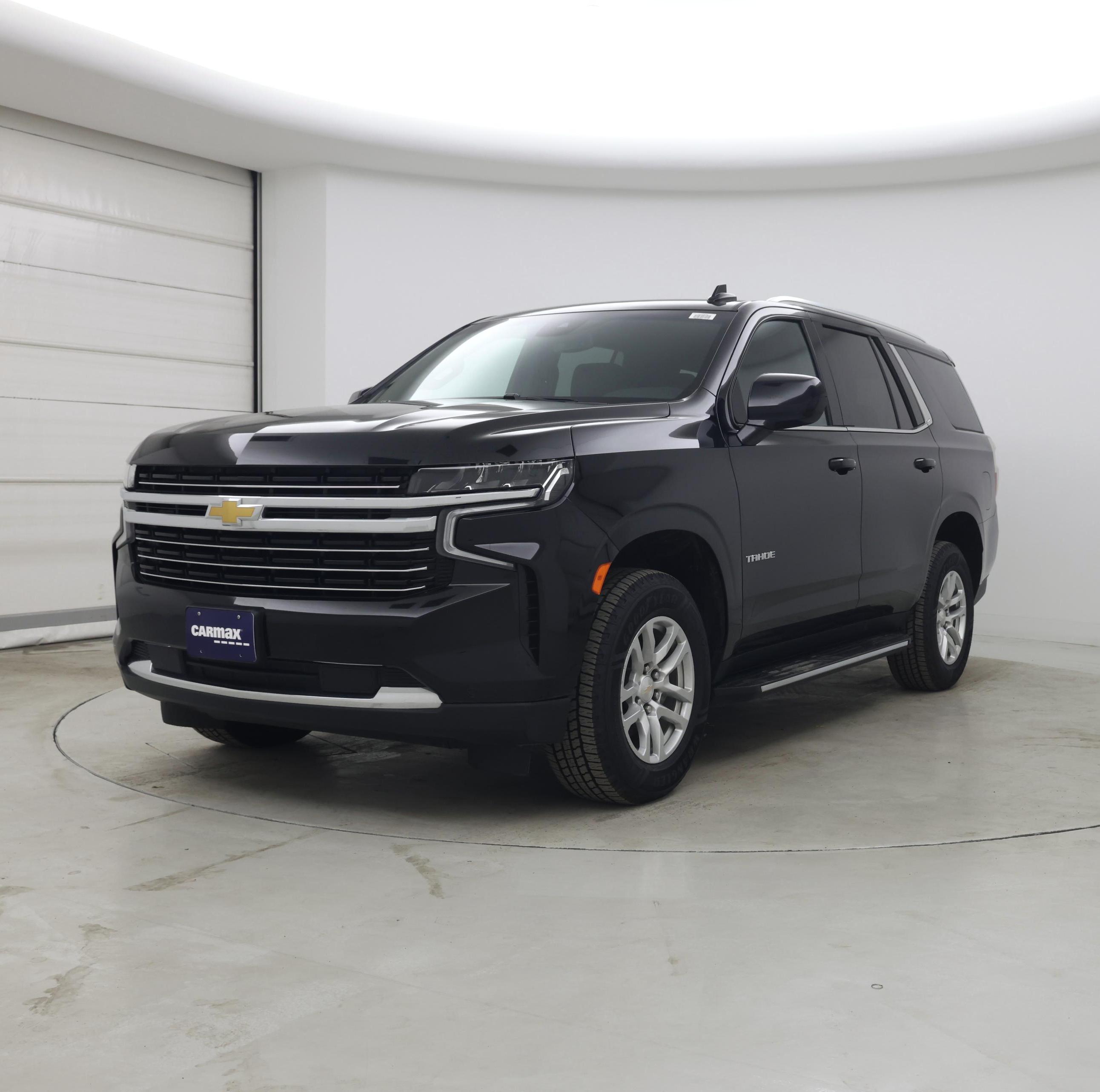 Thumbnail: 2024 Chevrolet Tahoe - 4
