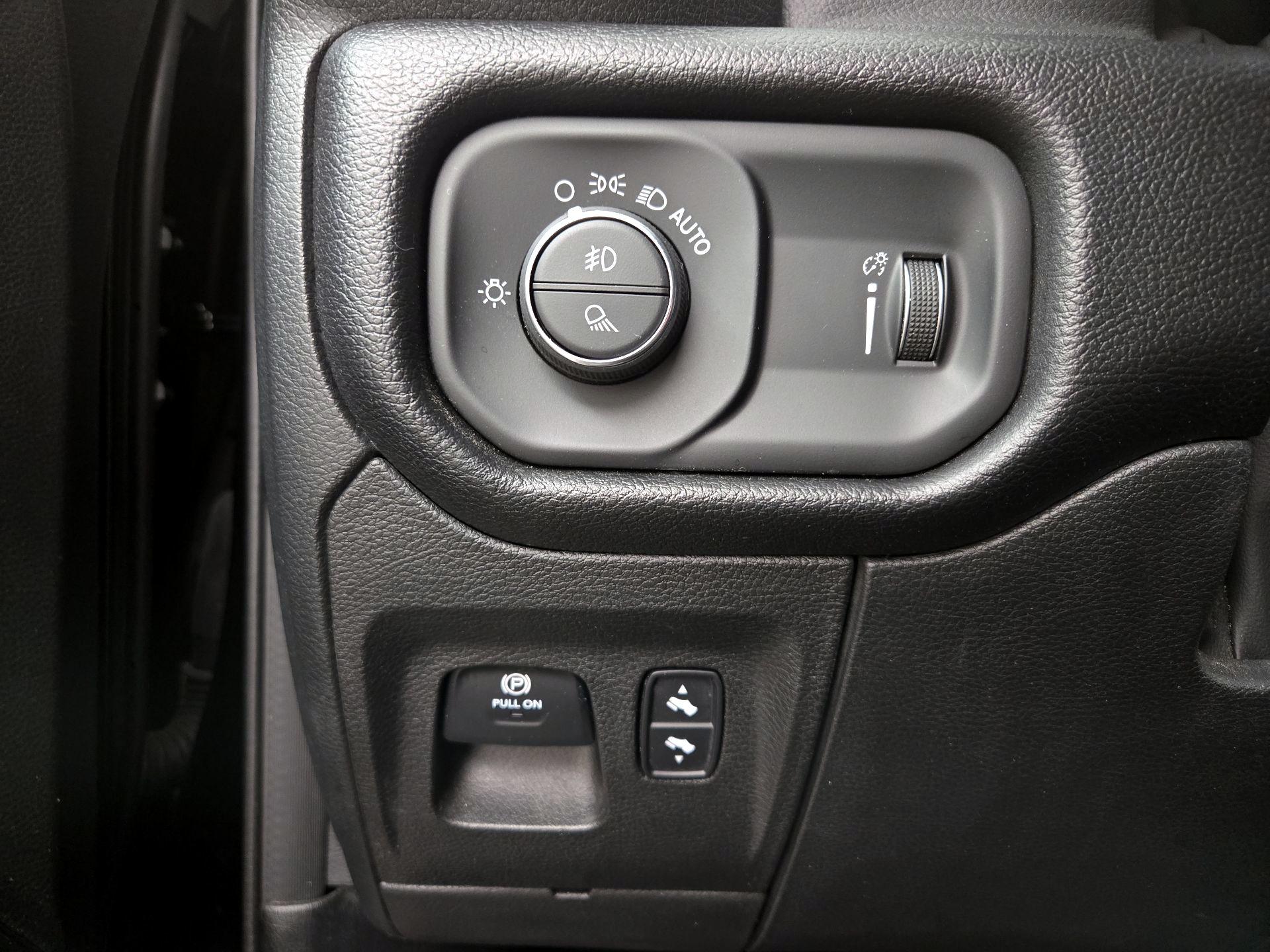 Thumbnail: 2022 RAM 1500 - 13