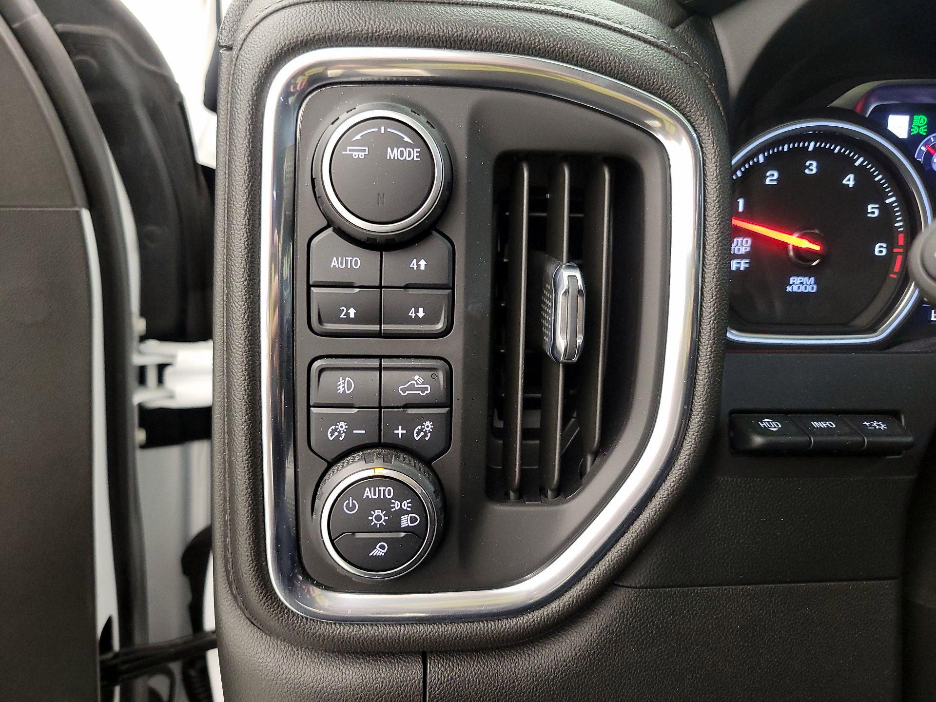 Thumbnail: 2022 Chevrolet Silverado 1500 - 13