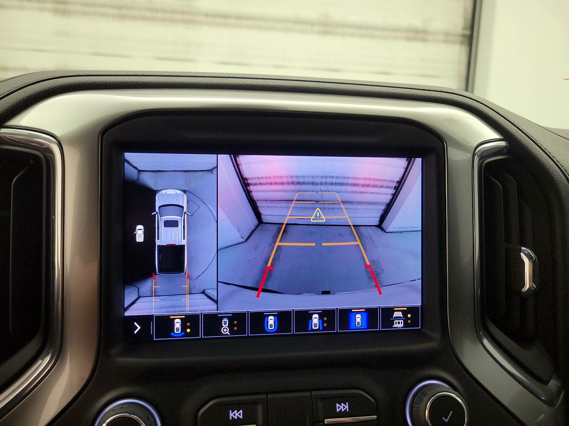 Thumbnail: 2022 Chevrolet Silverado 1500 - 15