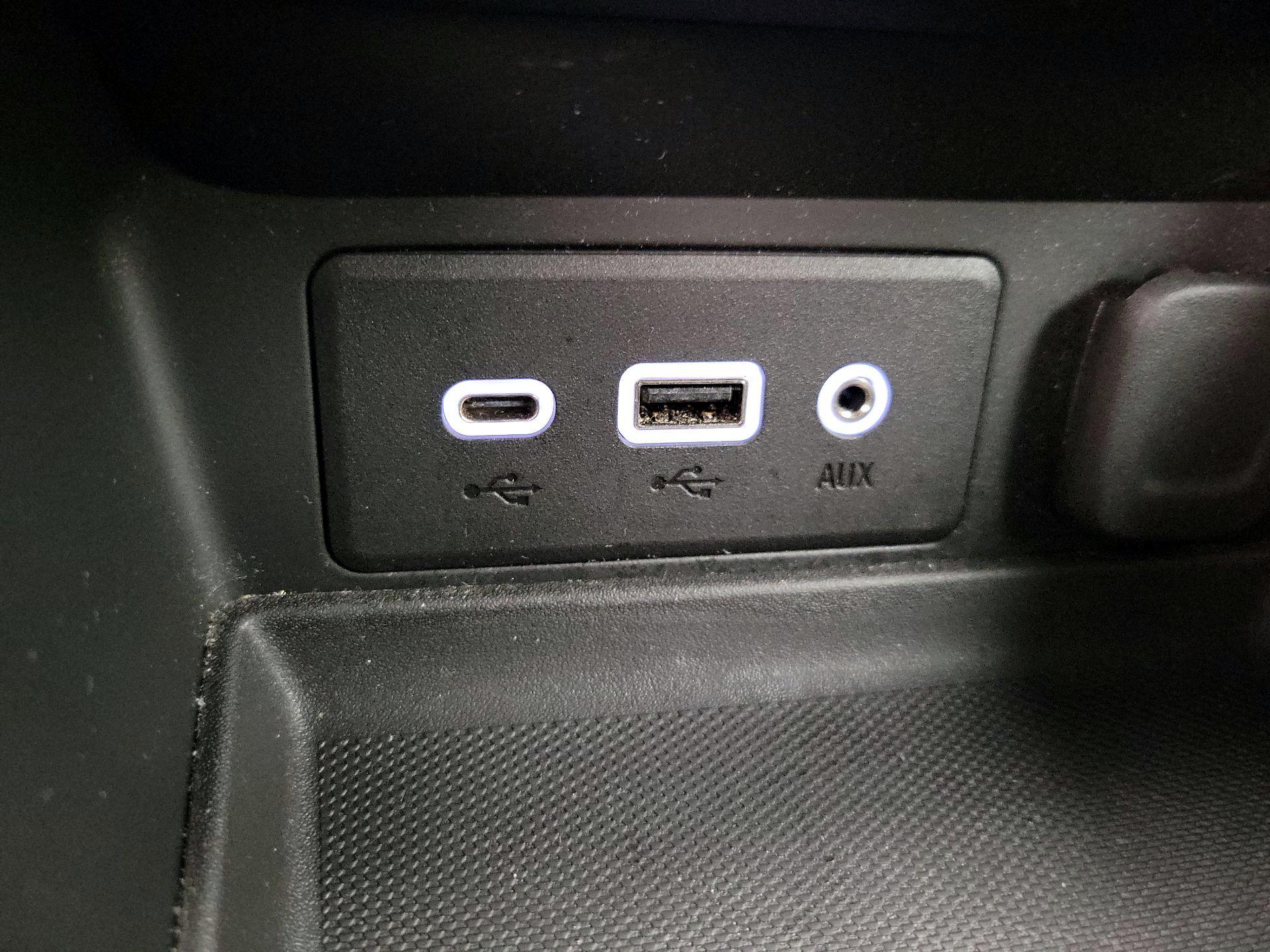 Thumbnail: 2023 GMC Terrain - 18