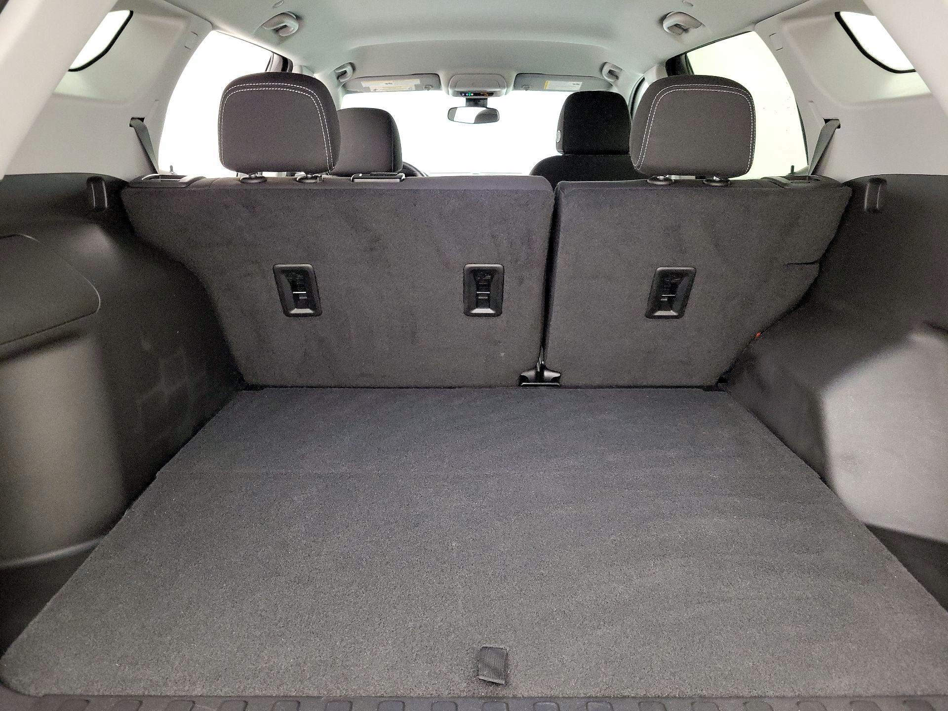 Thumbnail: 2023 GMC Terrain - 20