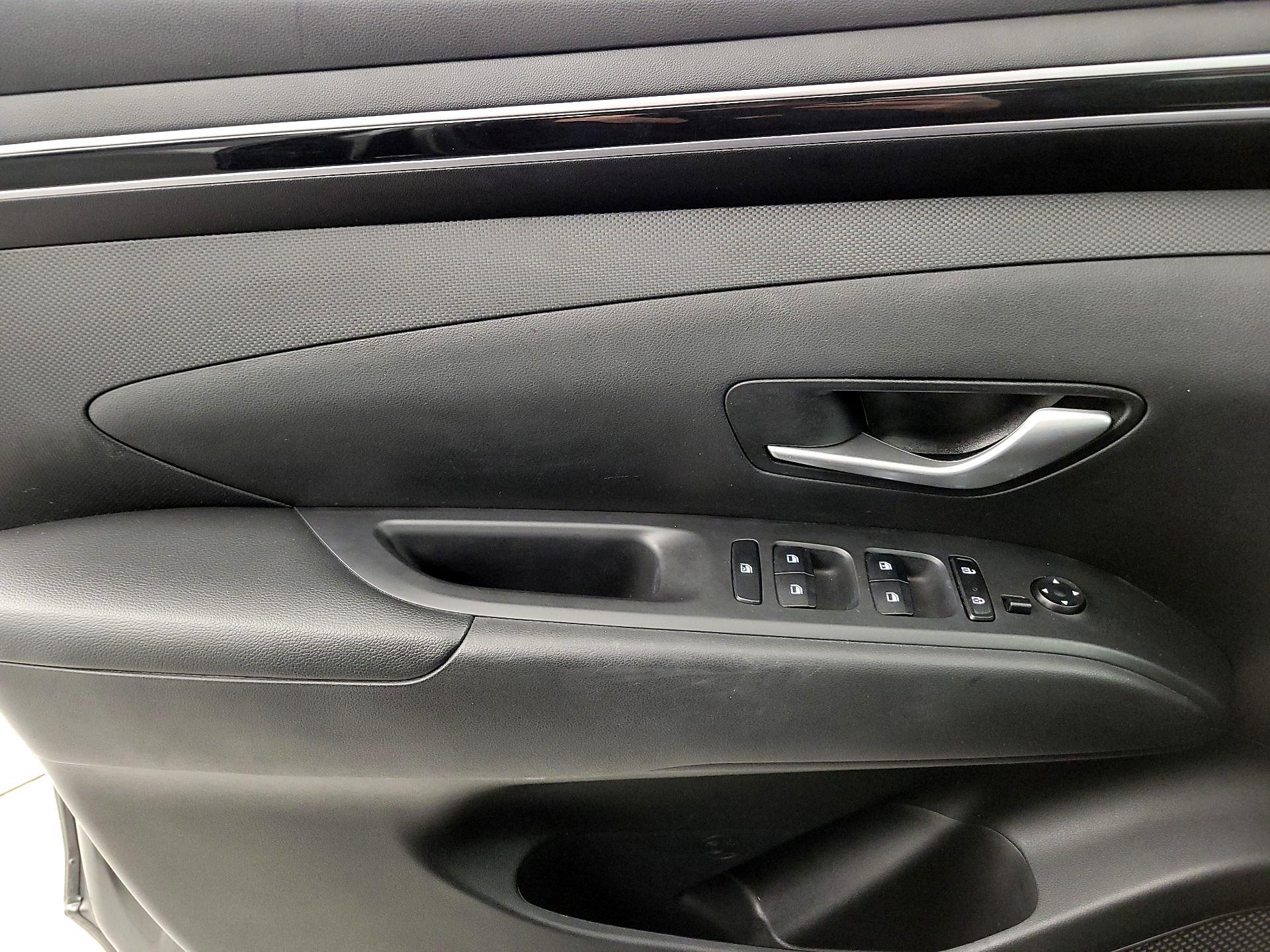 Thumbnail: 2023 Hyundai Tucson - 12