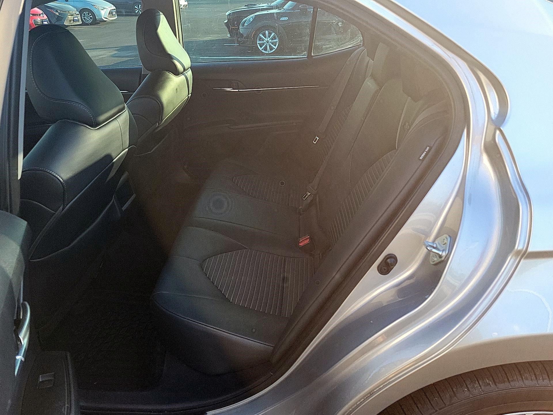 Thumbnail: 2022 Toyota Camry - 17