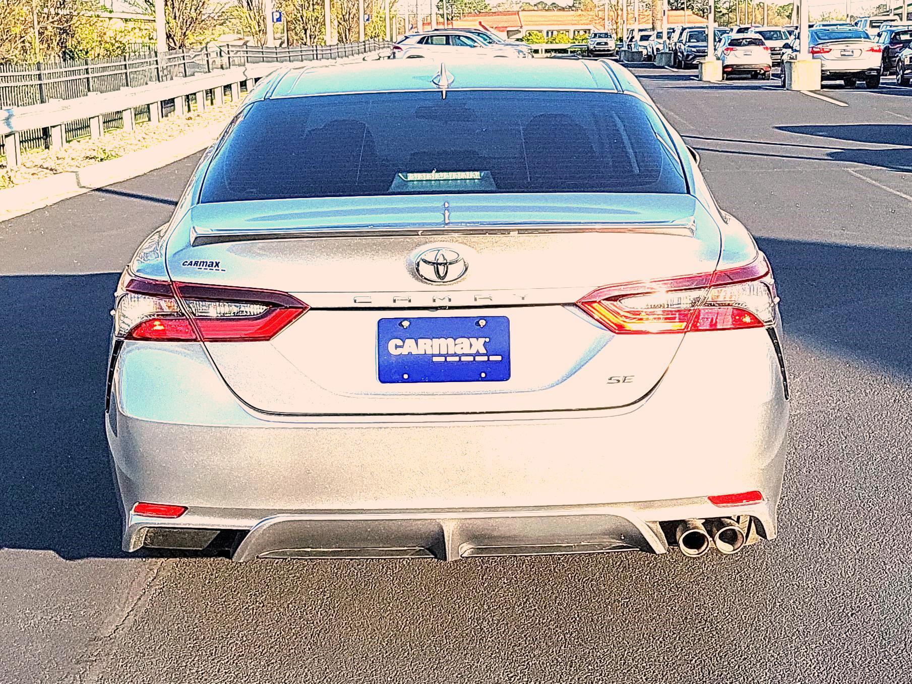 Thumbnail: 2022 Toyota Camry - 6