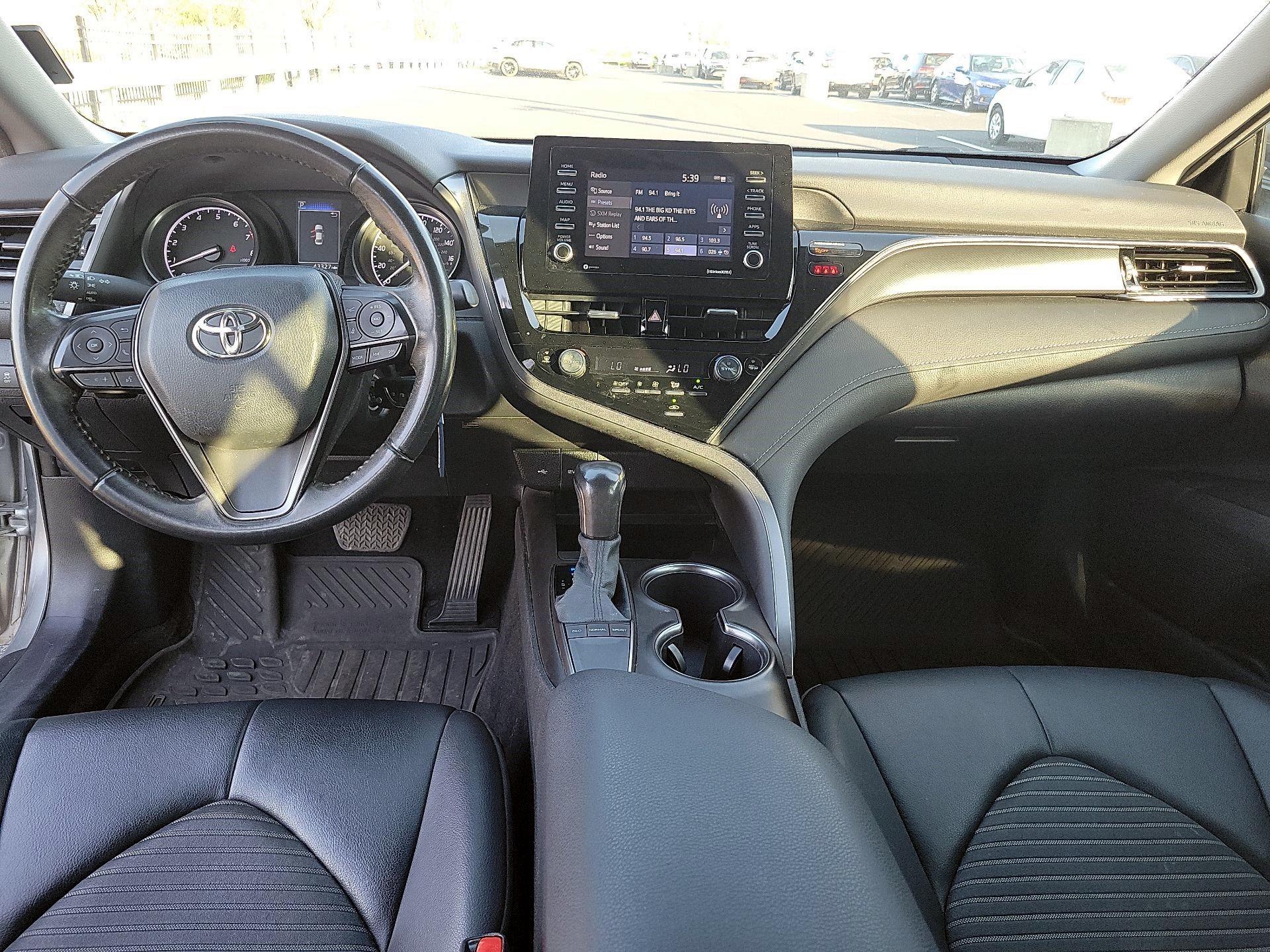 Thumbnail: 2022 Toyota Camry - 8