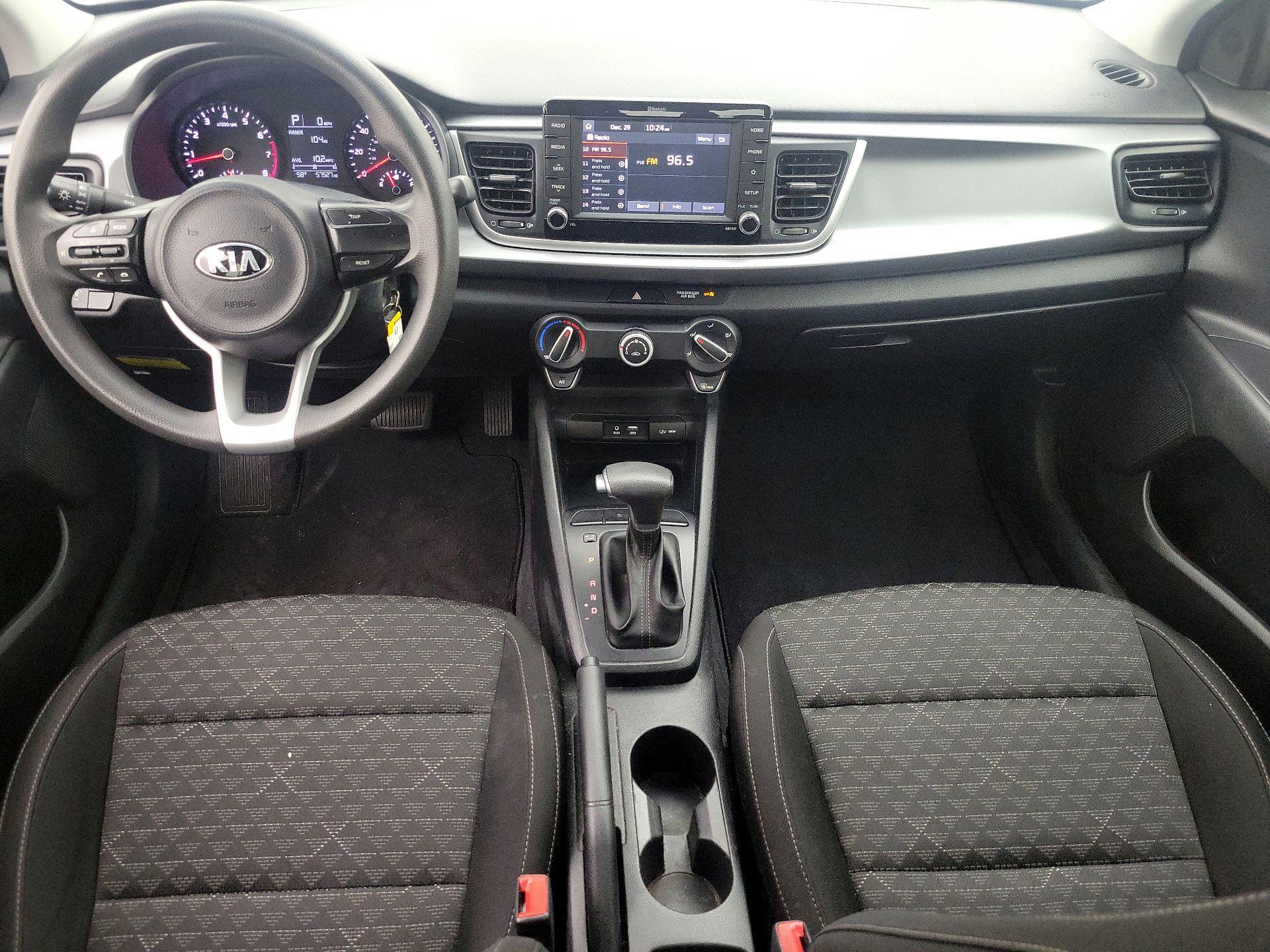 Thumbnail: 2020 Kia Rio - 9